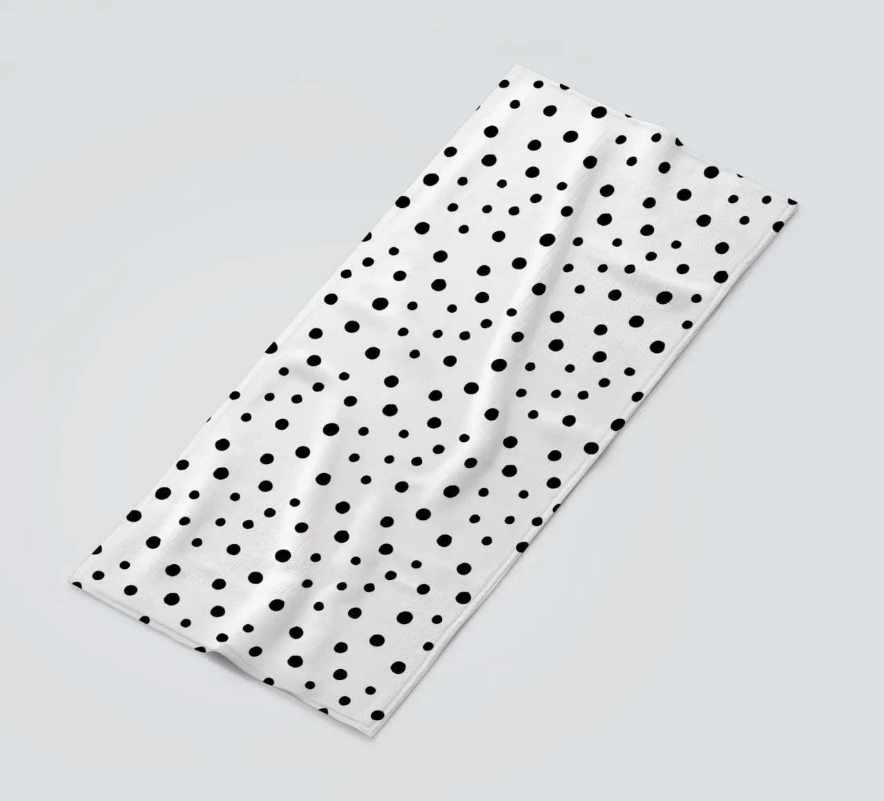 Minimal Chic Disegnato a mano a pois | Nero su bianco telo mare da Beauty in Simplicity