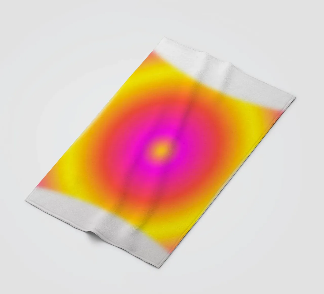 Radiant Echo Fleecedecke von RS LAB STUDIO