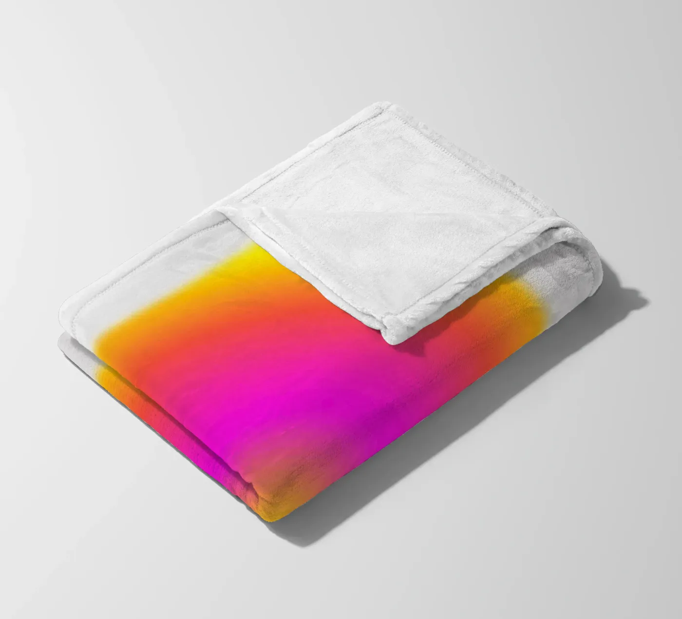 Radiant Echo Fleecedecke von RS LAB STUDIO