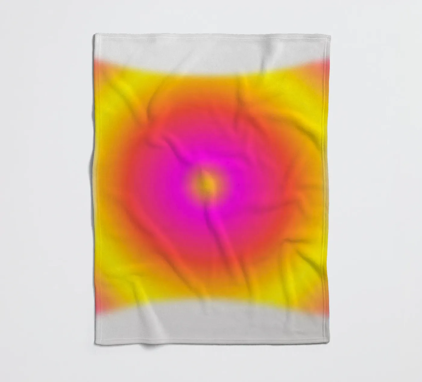 Radiant Echo Fleecedecke von RS LAB STUDIO