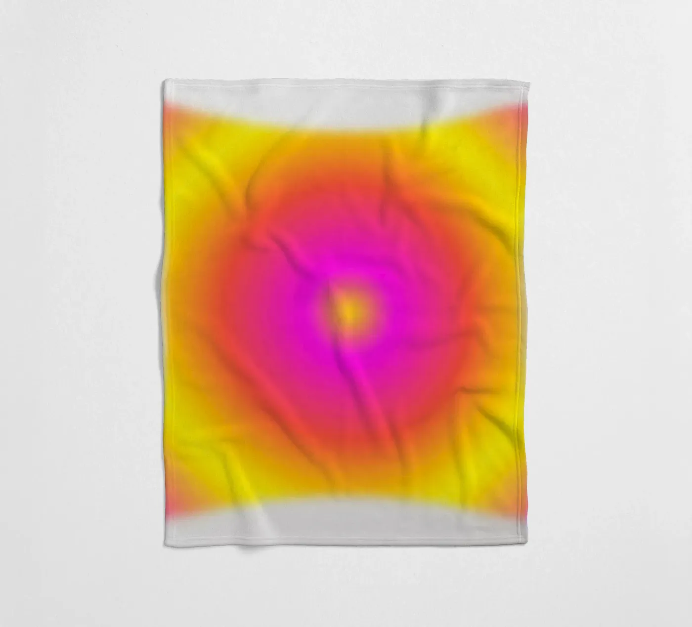 Radiant Echo Fleecedecke von RS LAB STUDIO