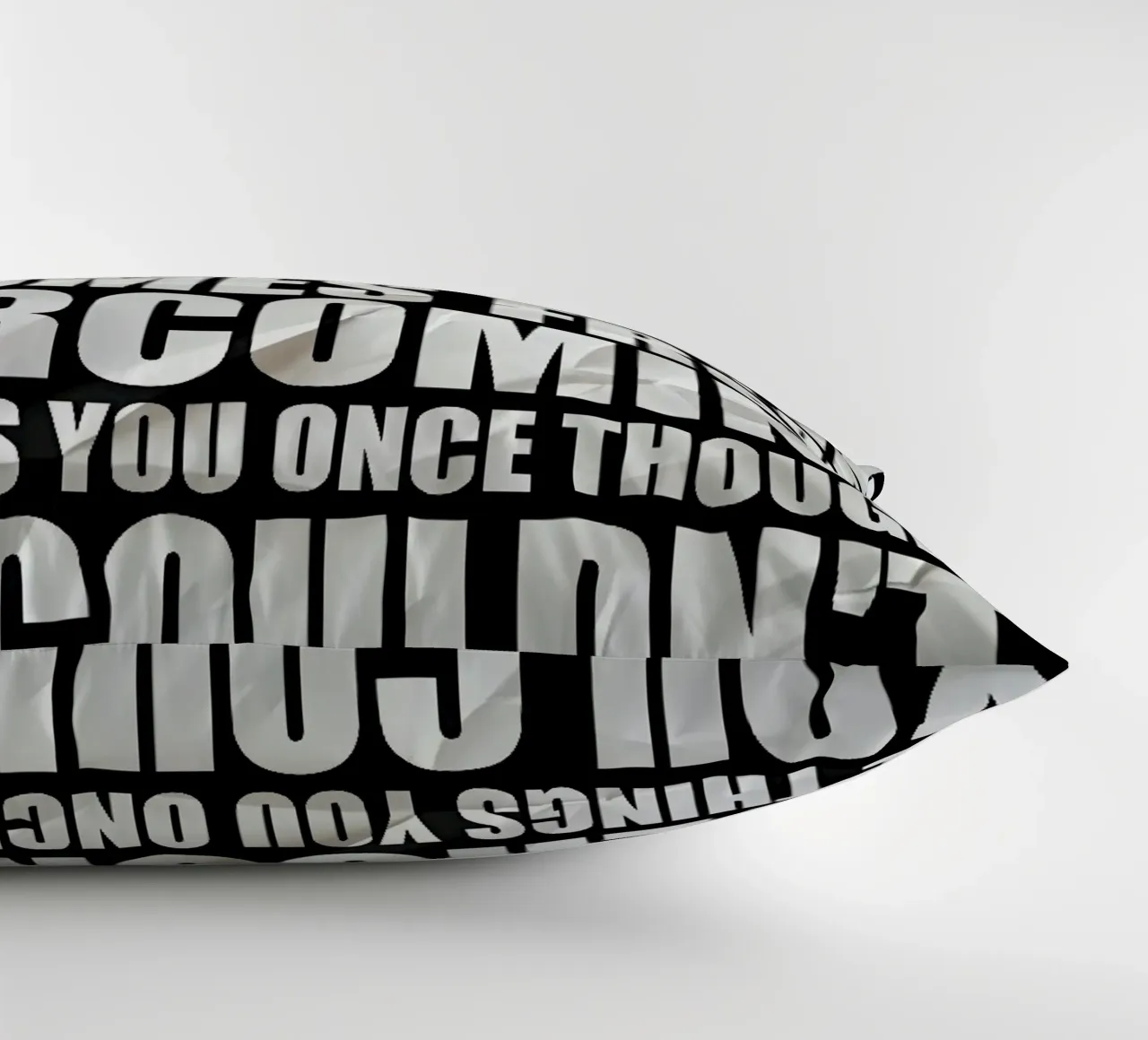 STRENGTH DOESNT COME cuscino da Type & Tape