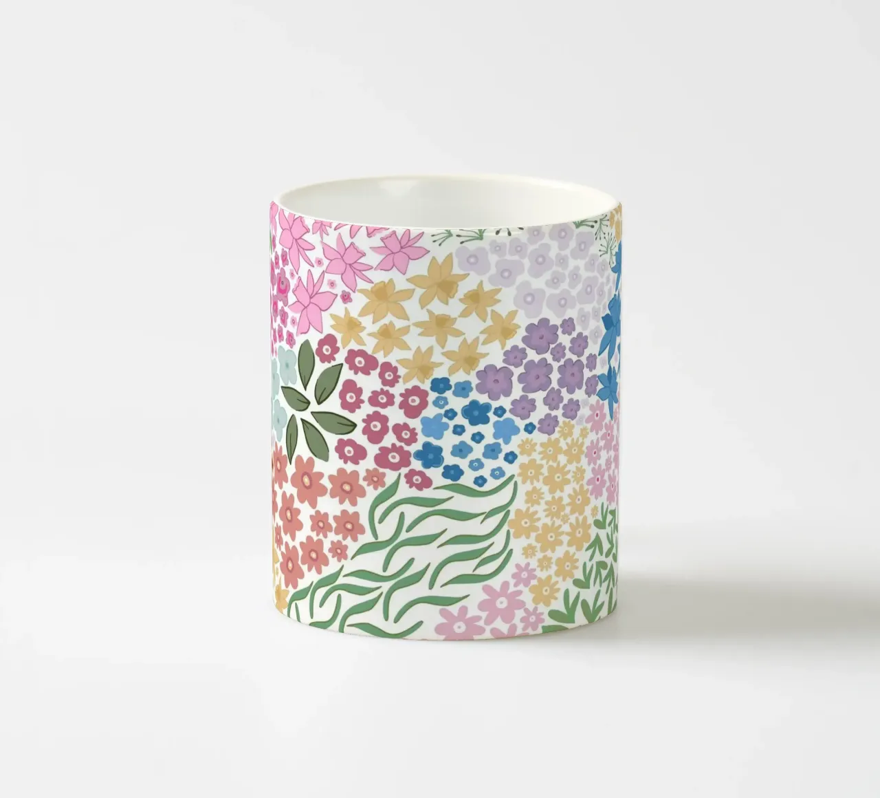 Fiori colorati e vivaci tazza in ceramica da gulsengunel