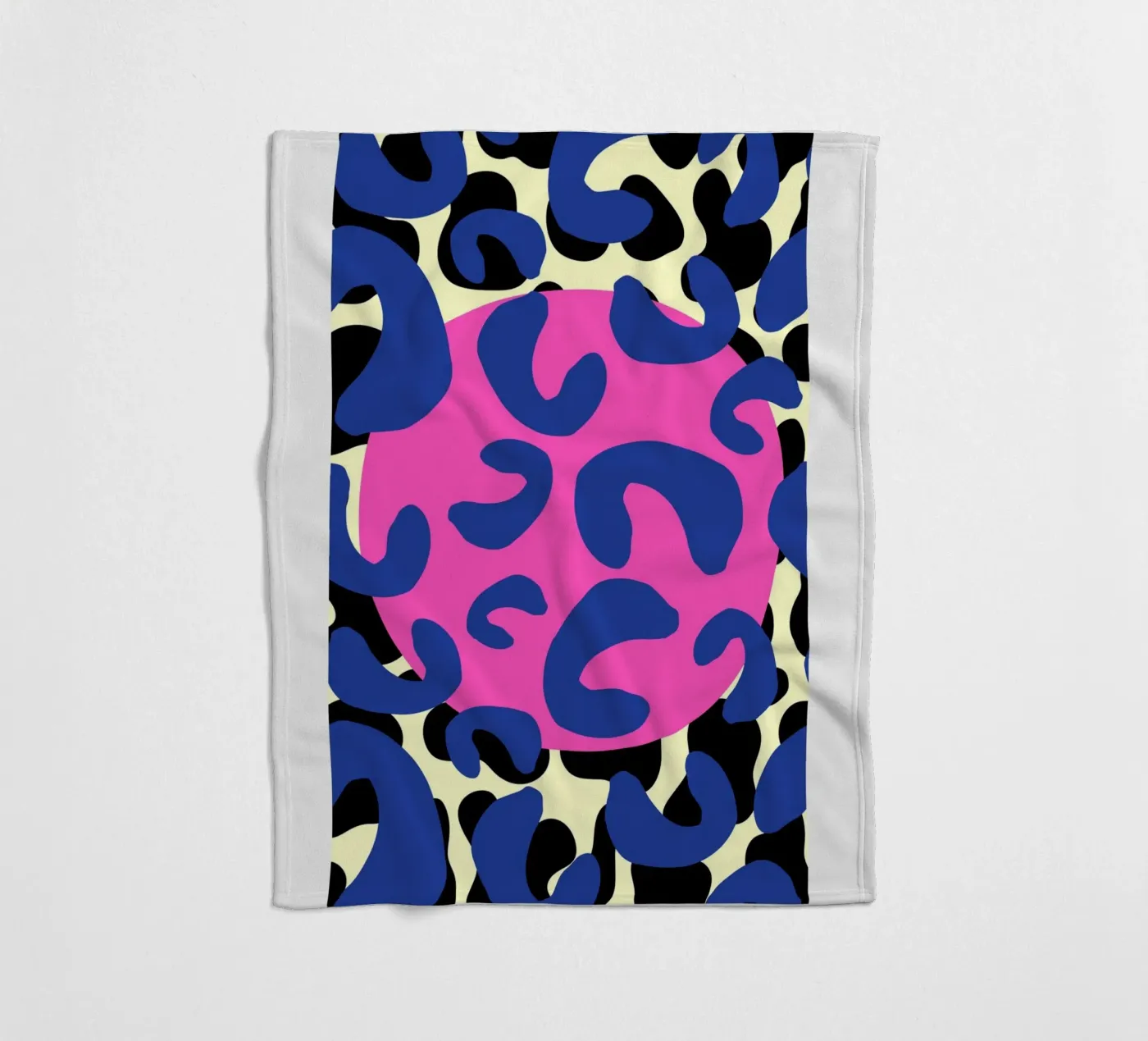 Muted Structure fleecedeken van RS LAB STUDIO