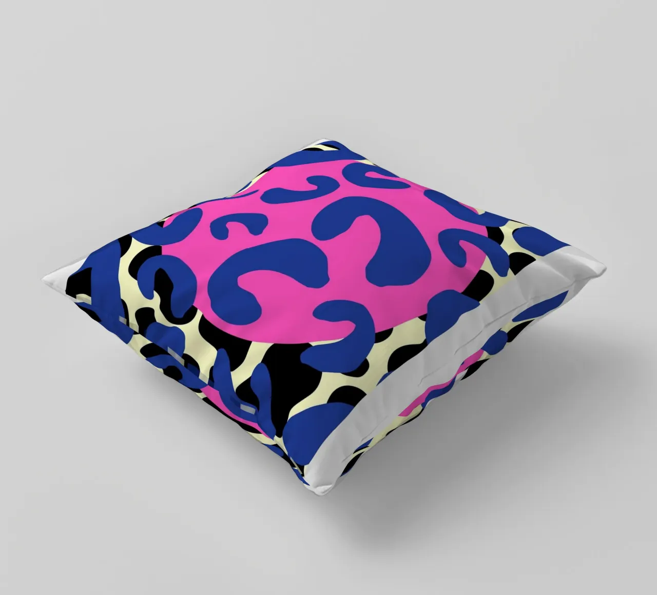 Muted Structure cuscino da RS LAB STUDIO