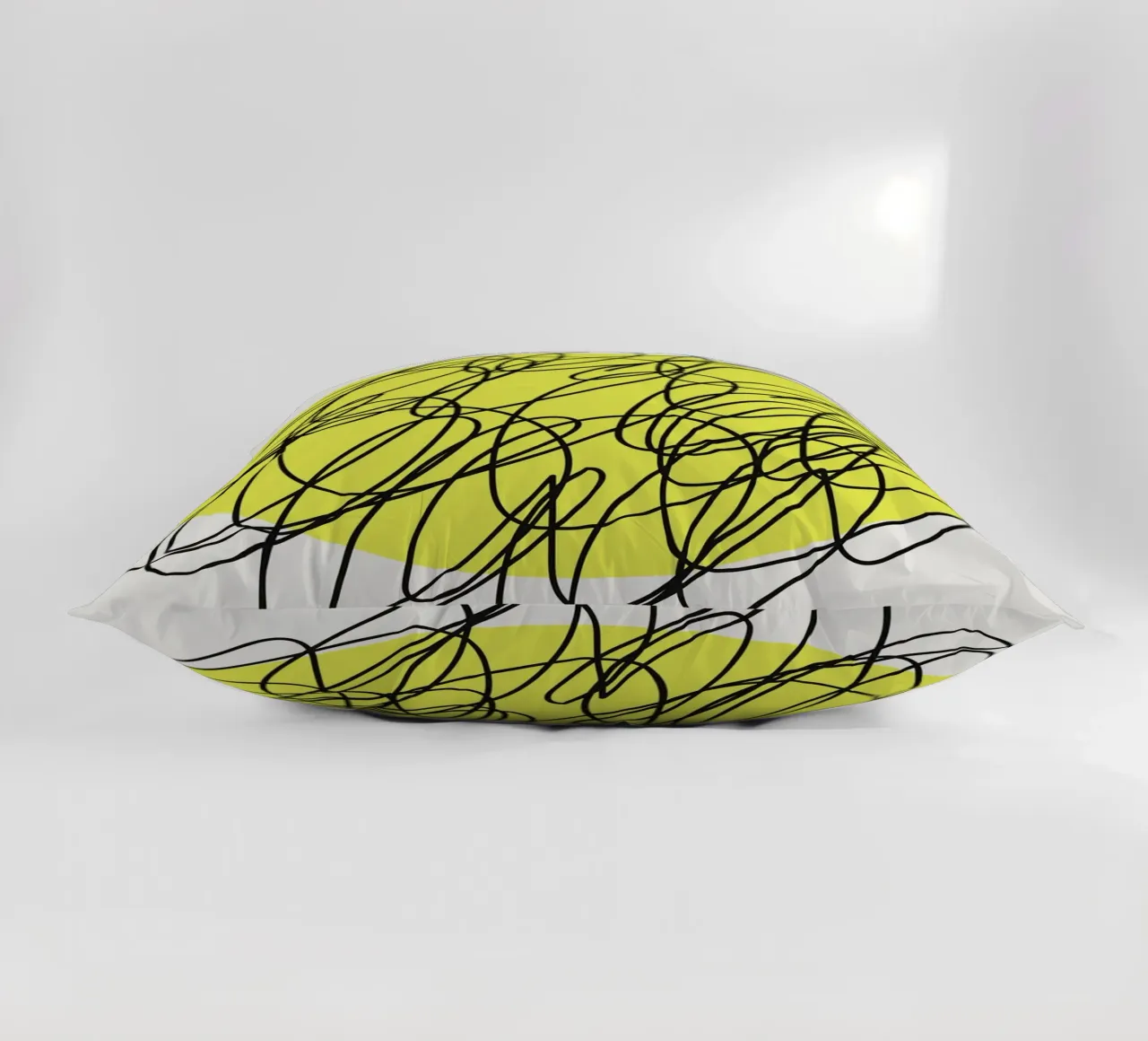 Fragmented Order cuscino da RS LAB STUDIO