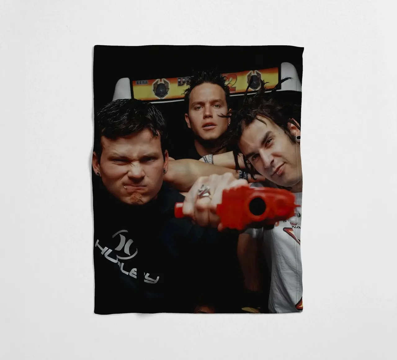 Blink 182 fleece blanket by Musadad Shop