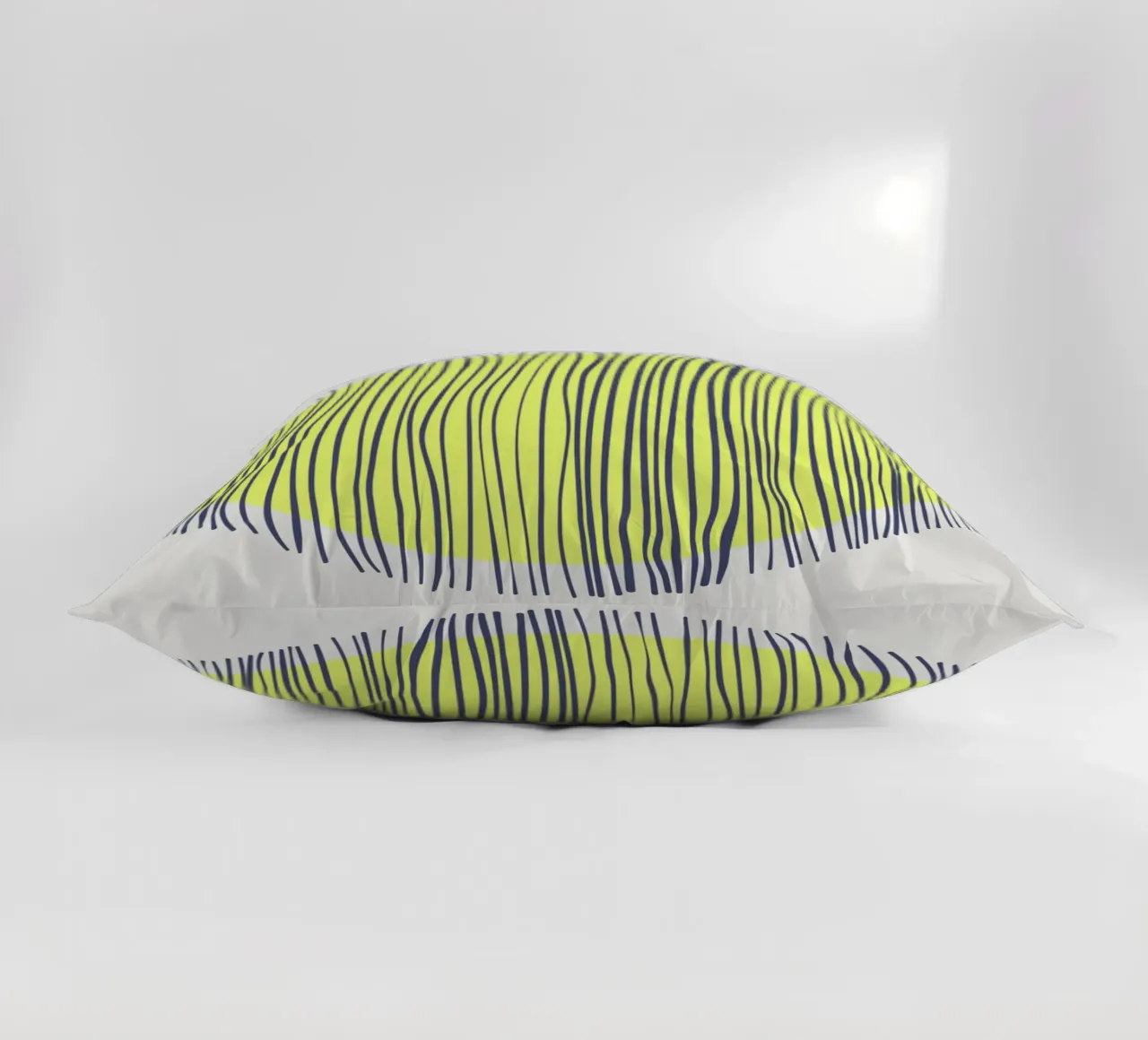 Composed Chaos cuscino da RS LAB STUDIO