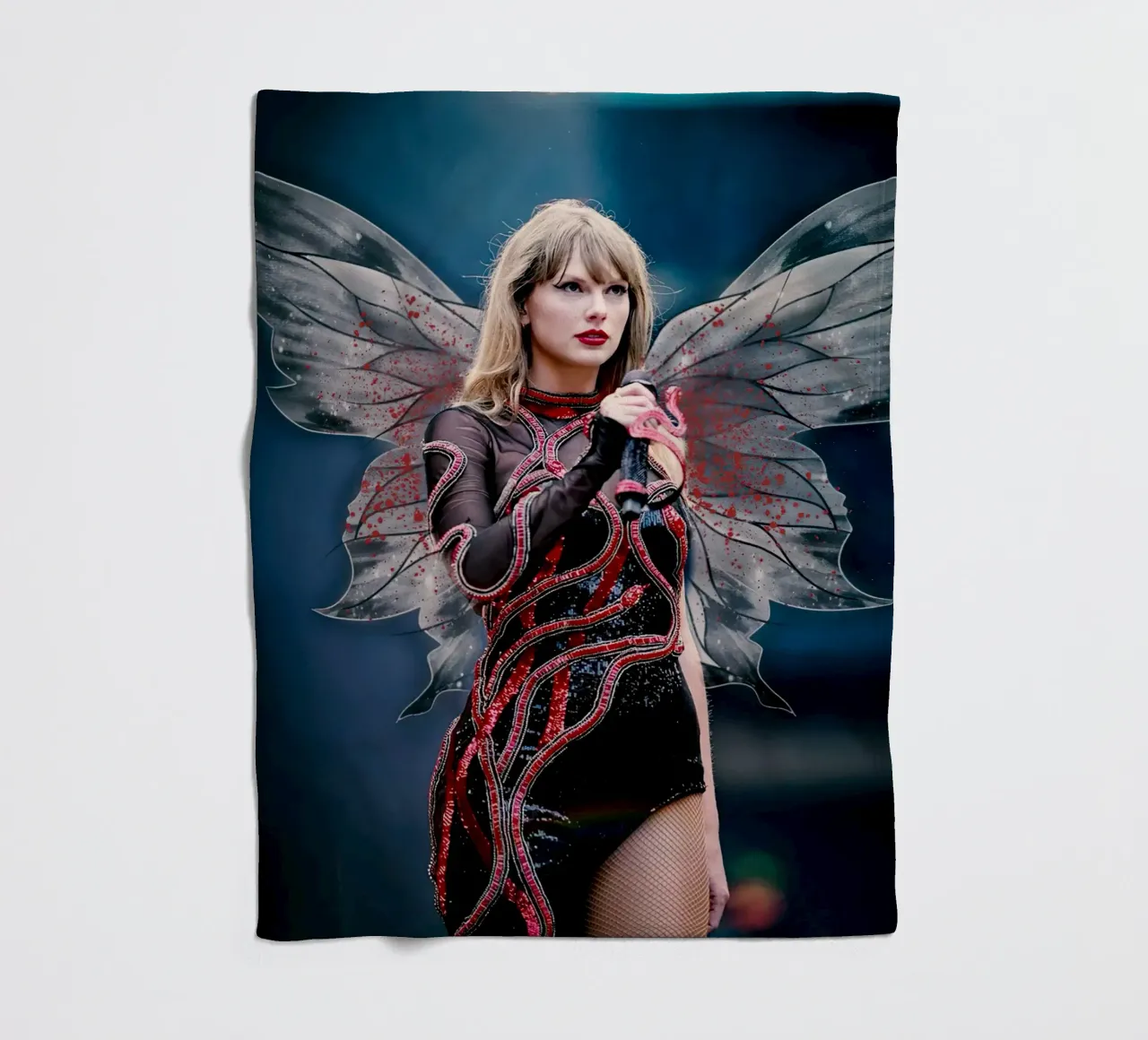 Taylor Swift coperta in pile da Musadad Shop