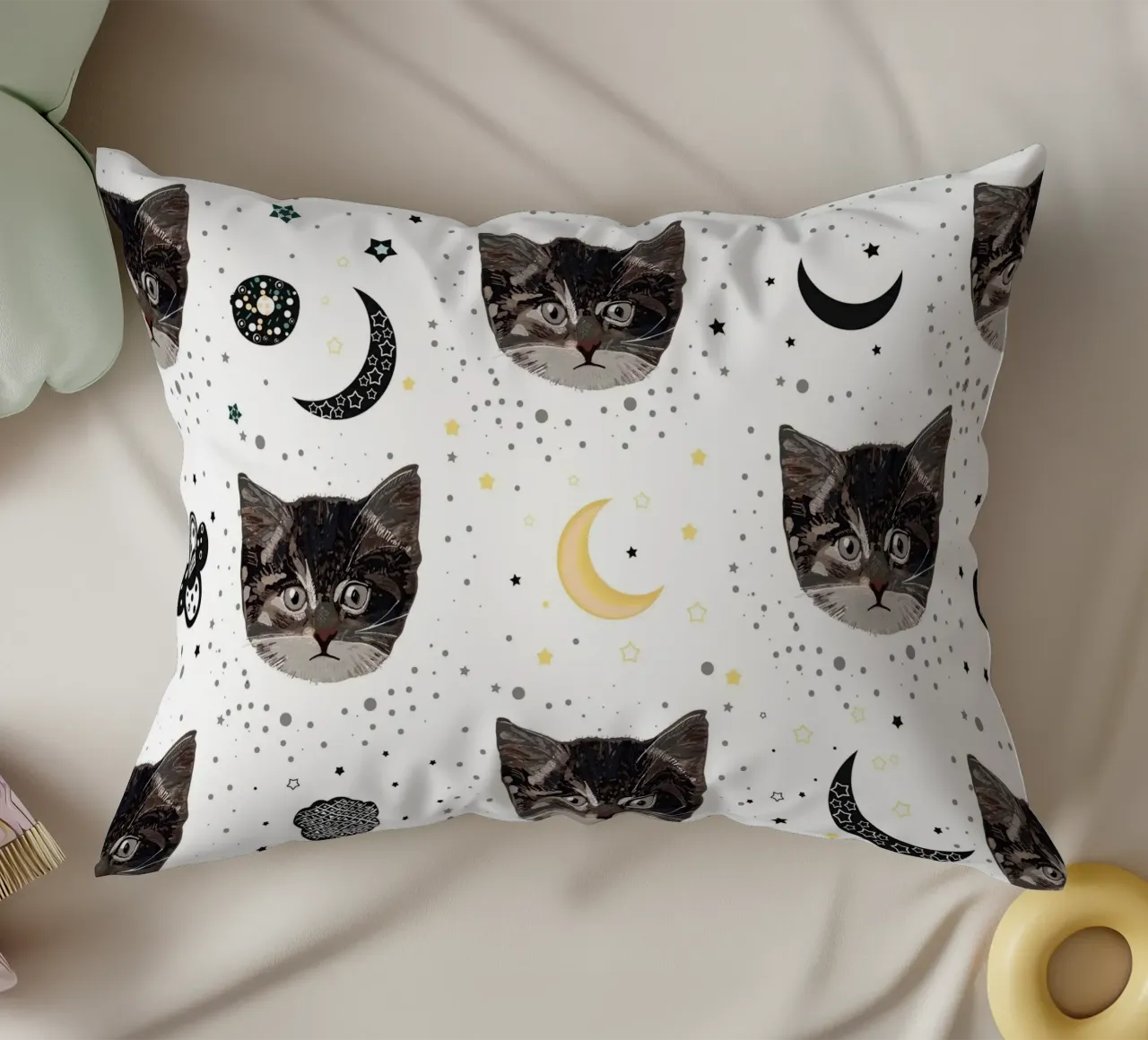 Gatti carini e spazio cuscino da gulsengunel