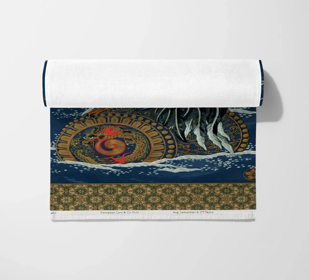 Rooster and hen on a barrel floating in the sea telo mare da vintageshop