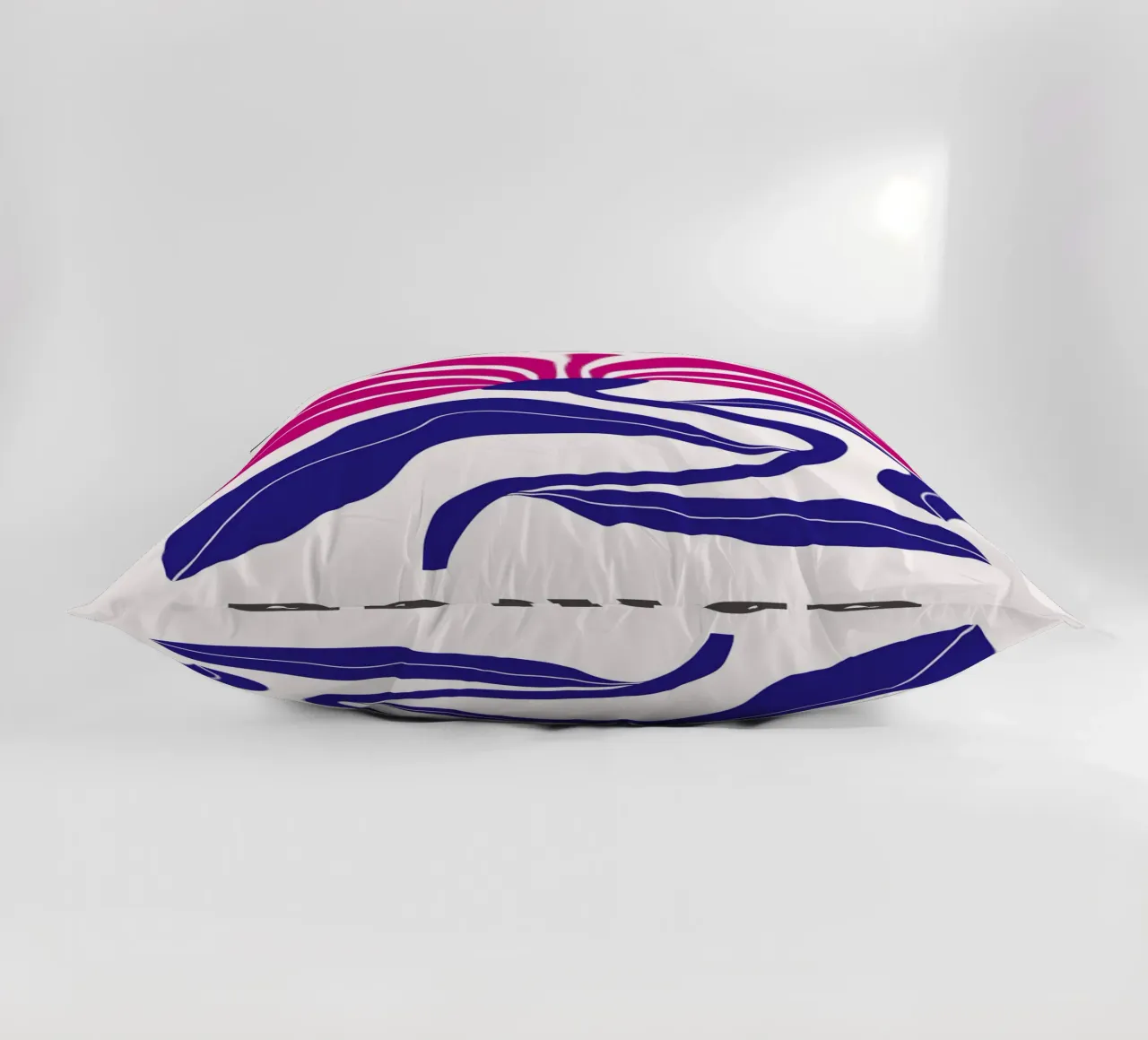 Whispers of Spring cuscino da RS LAB STUDIO