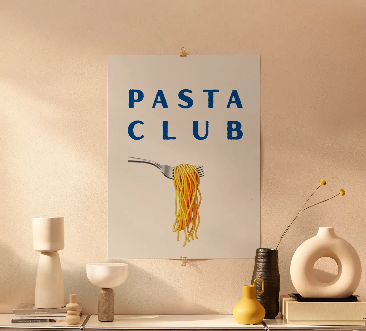 Pasta Club poster con telaio in plastica da Diesdas Ananas Design