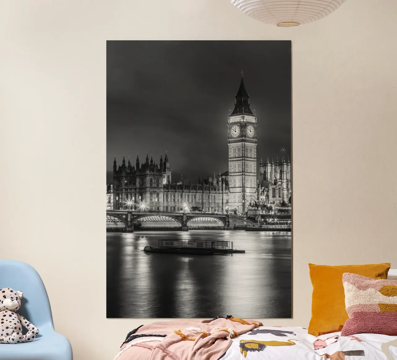 LONDRES Vue nocturne de Big Ben - Monochrome poster avec cadre en plastique de Melanie Viola
