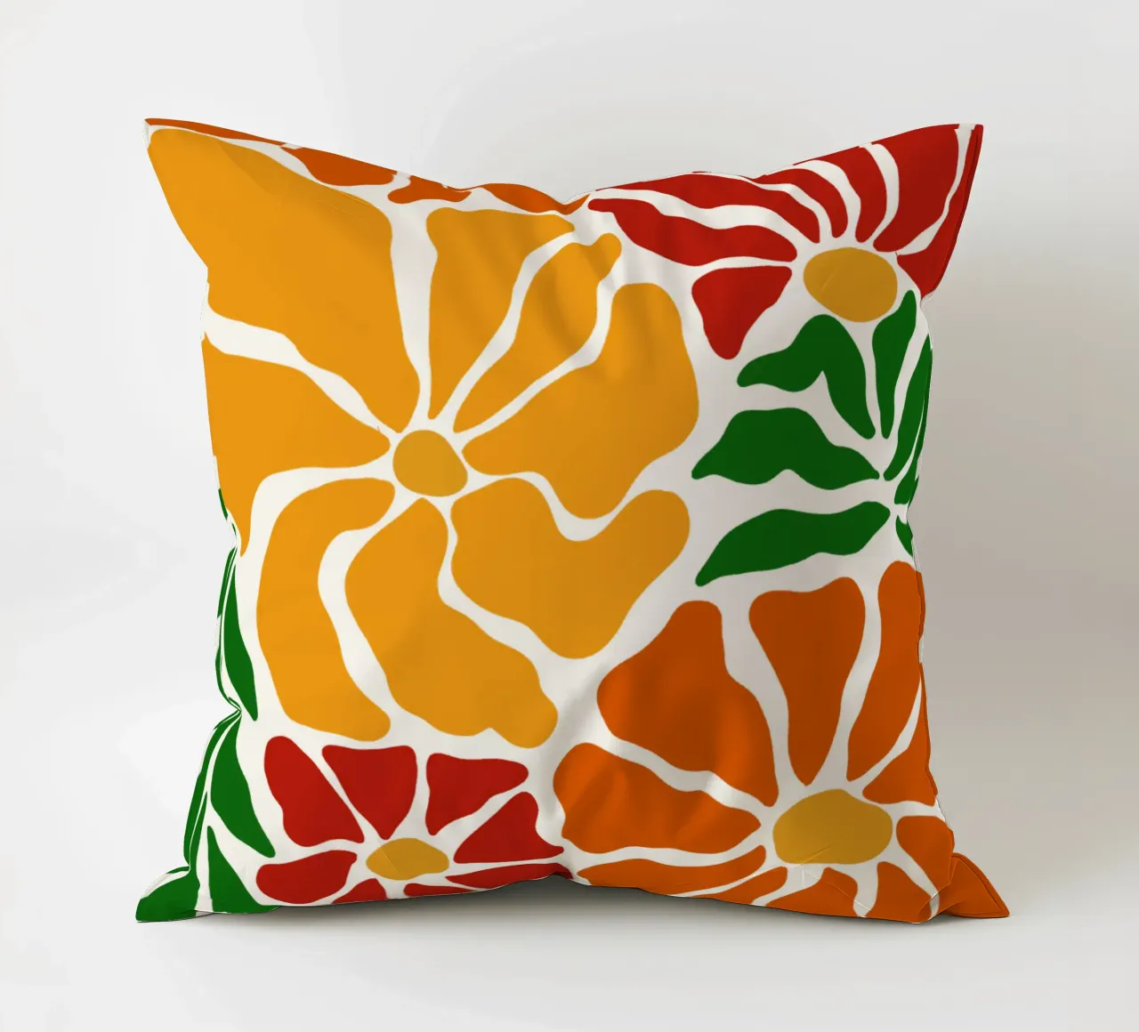 Bloom in May cuscino da TijanaArtStudio88