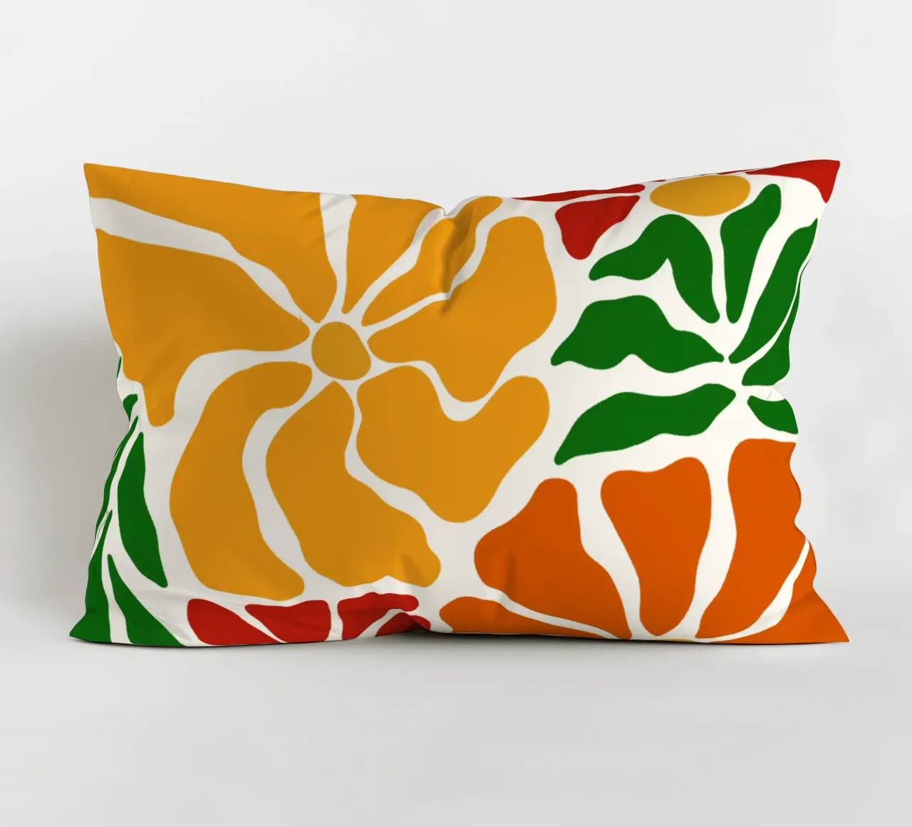 Bloom in May cuscino da TijanaArtStudio88
