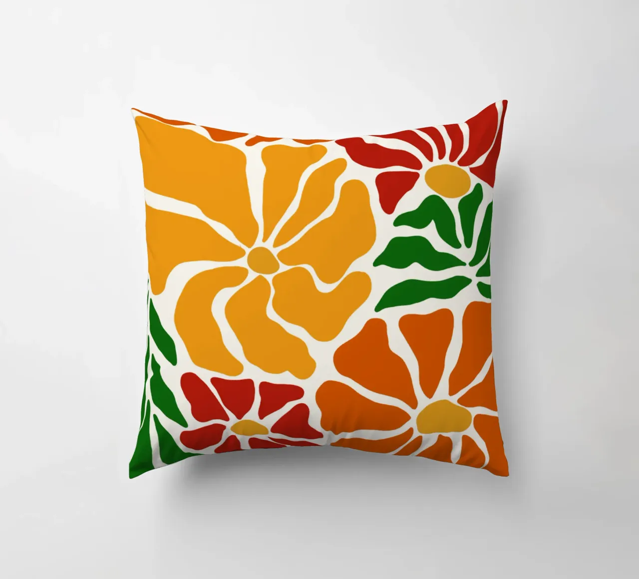 Bloom in May cuscino da TijanaArtStudio88