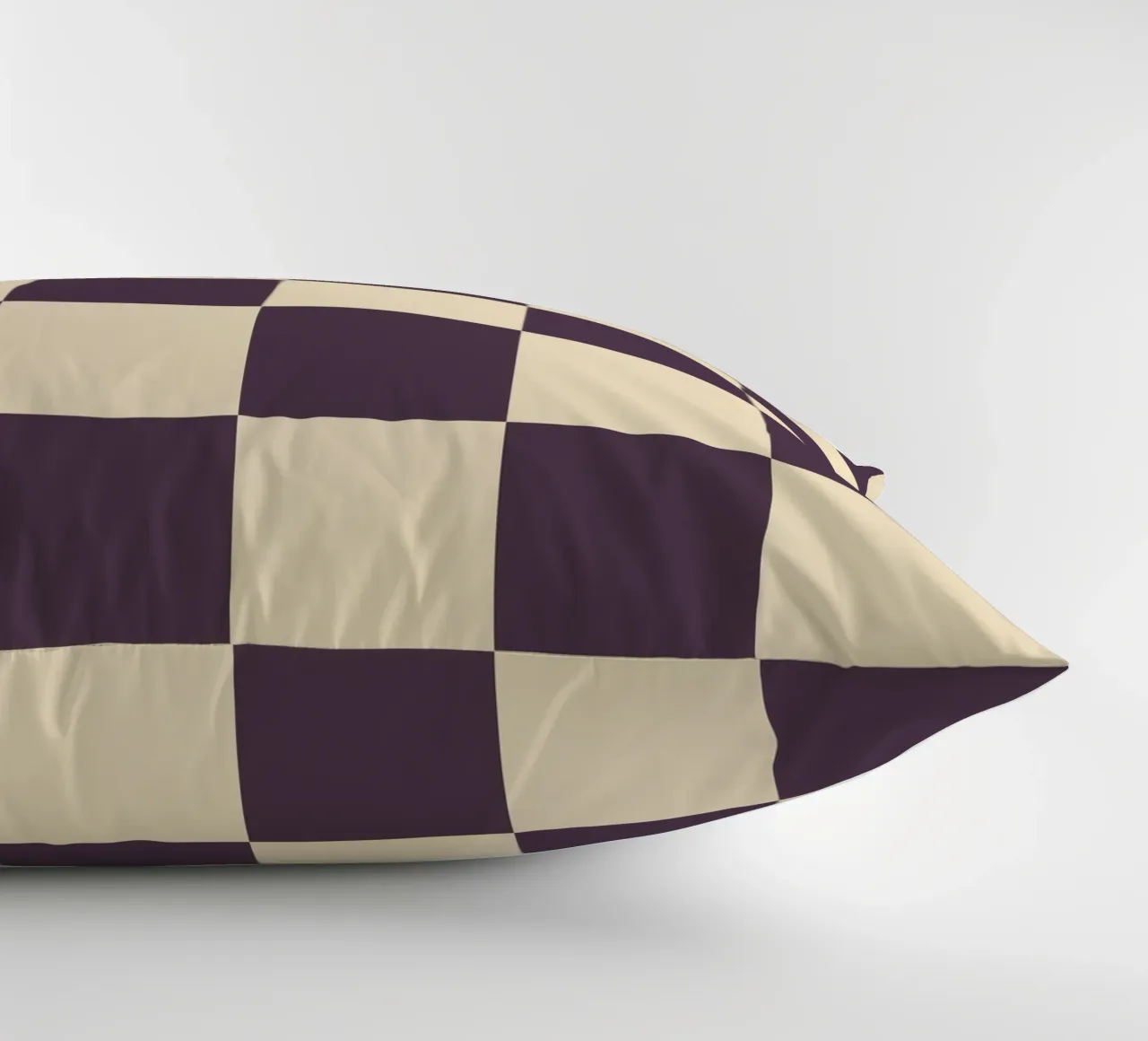 Eggplant checkerboard pattern cuscino da TijanaArtStudio88