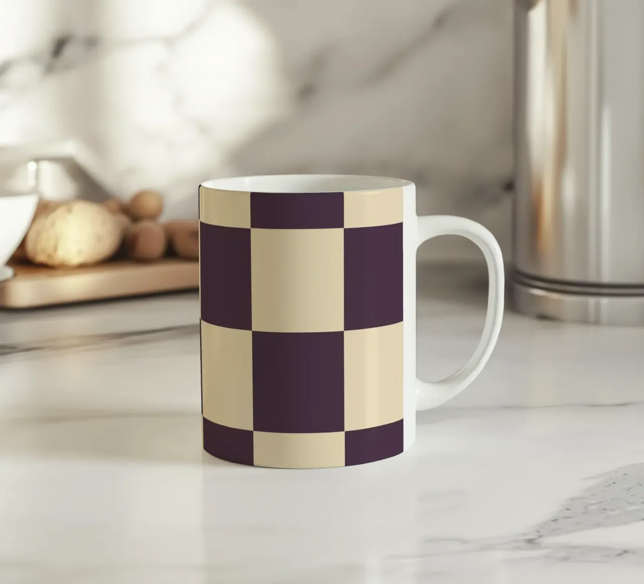 Eggplant checkerboard pattern tazza in ceramica da TijanaArtStudio88