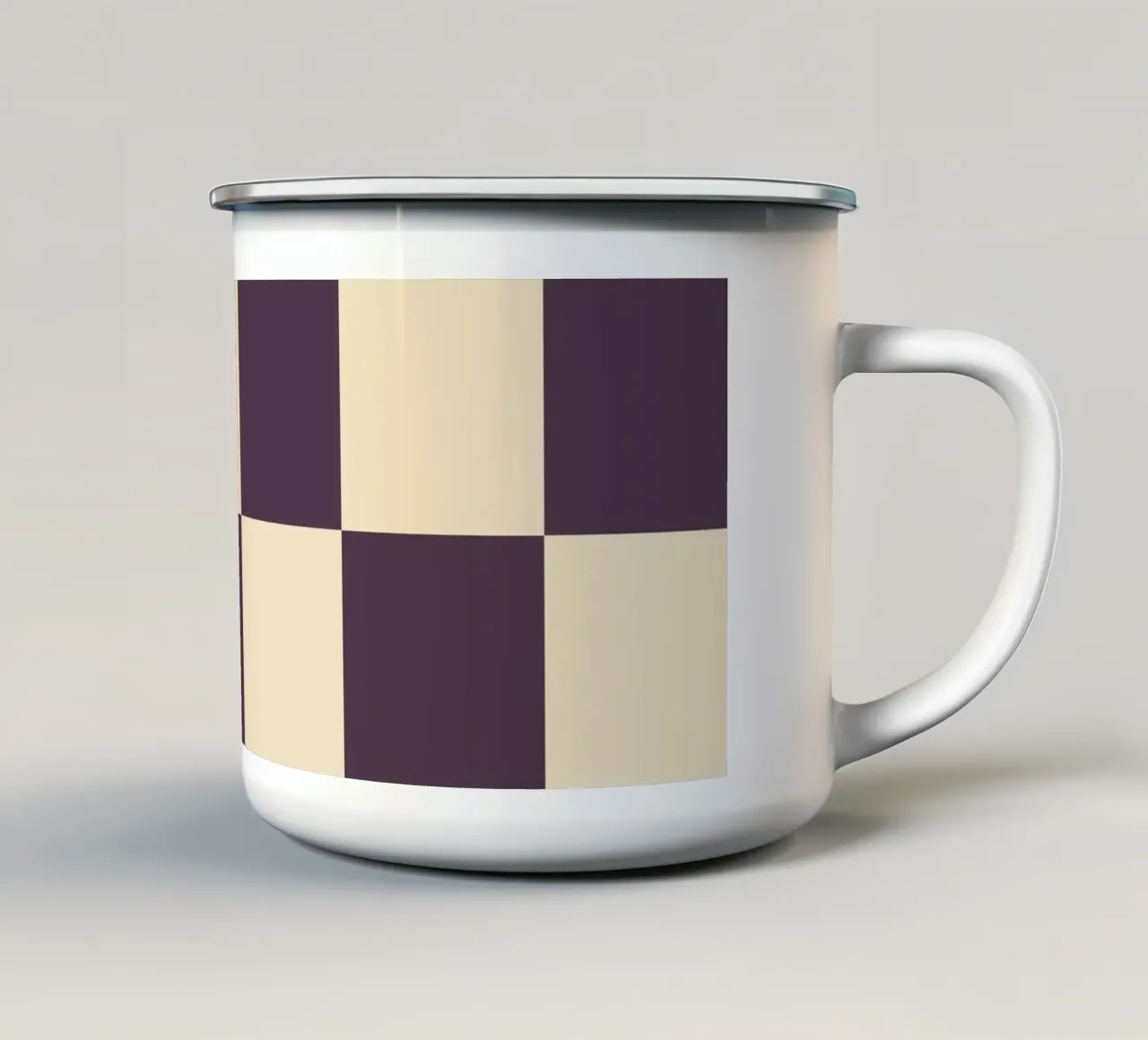 Eggplant checkerboard pattern tazza in smalto da TijanaArtStudio88