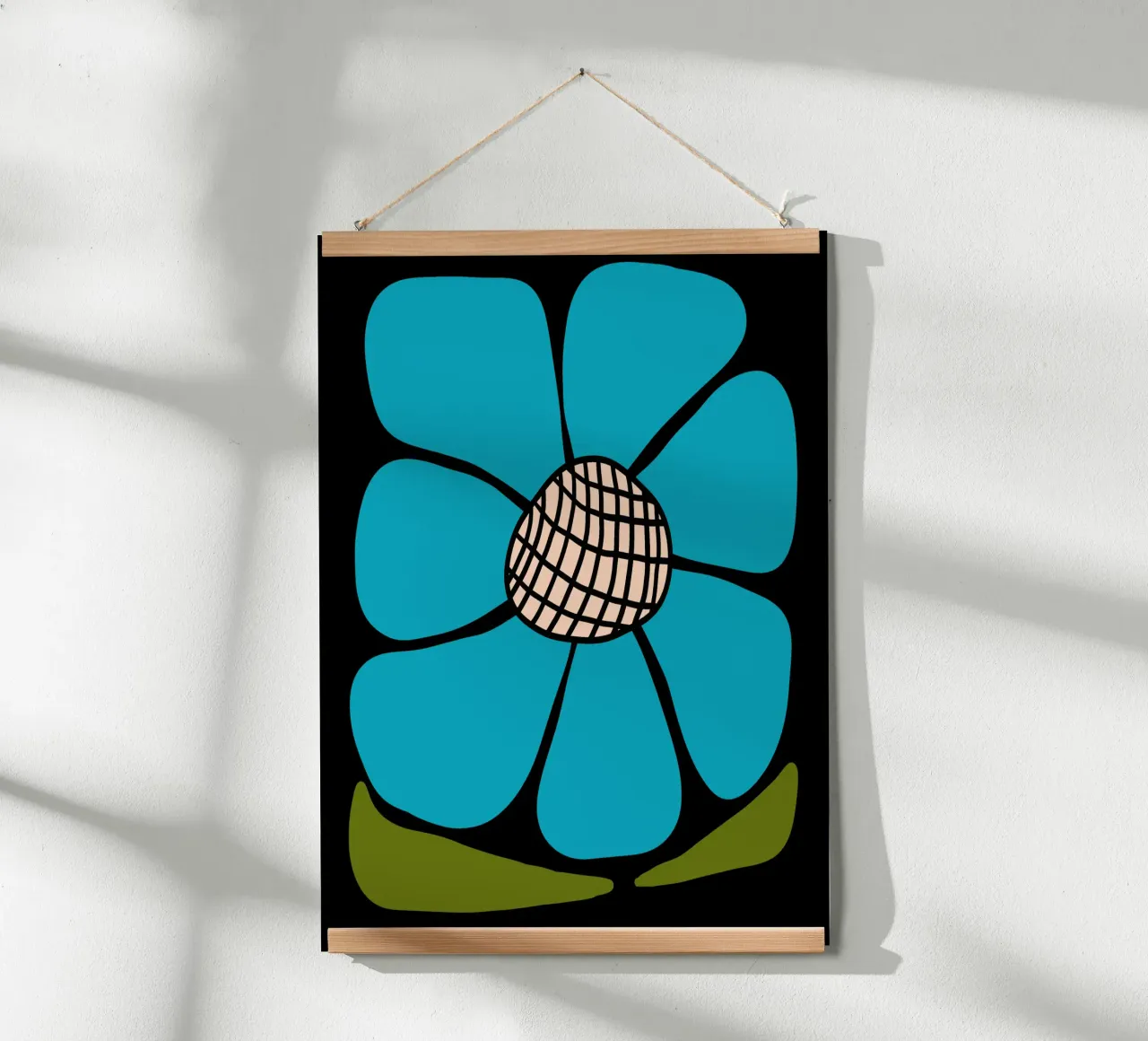 Blue bold blossom poster con telaio in plastica da TijanaArtStudio88