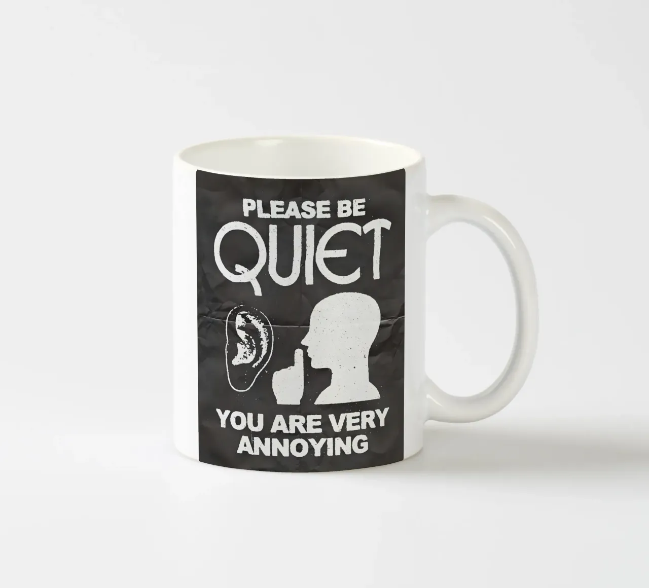 PLEASE BE QUIET tazza in ceramica da Type & Tape