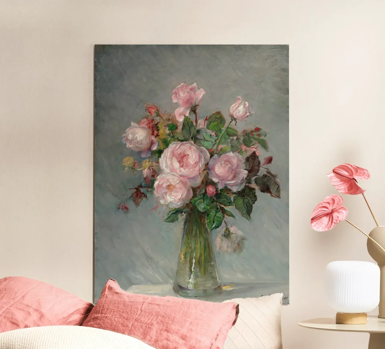 Roses in a Glass Vase poster con telaio in plastica da apoloprints