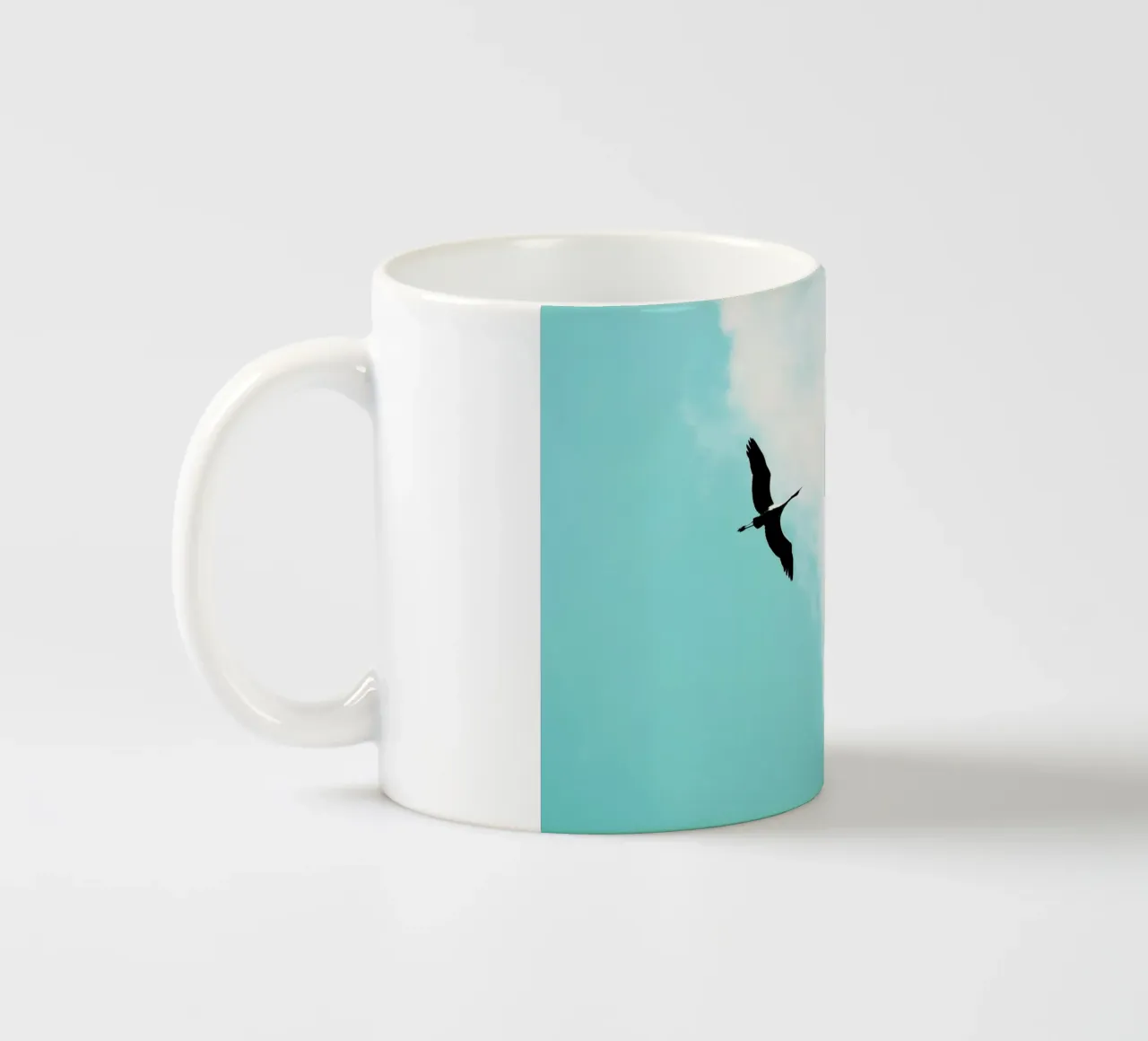 Gru V tazza in ceramica da Tal Paz-Fridman