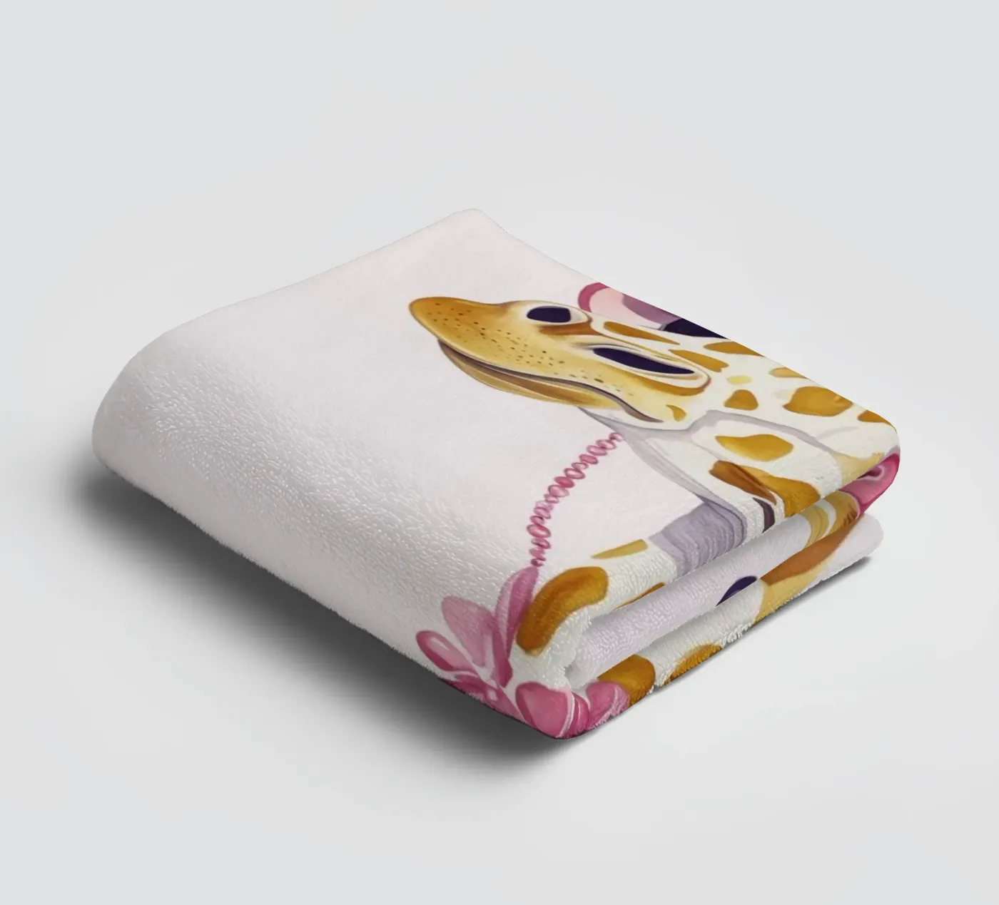 Fancy Giraffe Couture Chic badhanddoek van Andrea Haase Animal Love