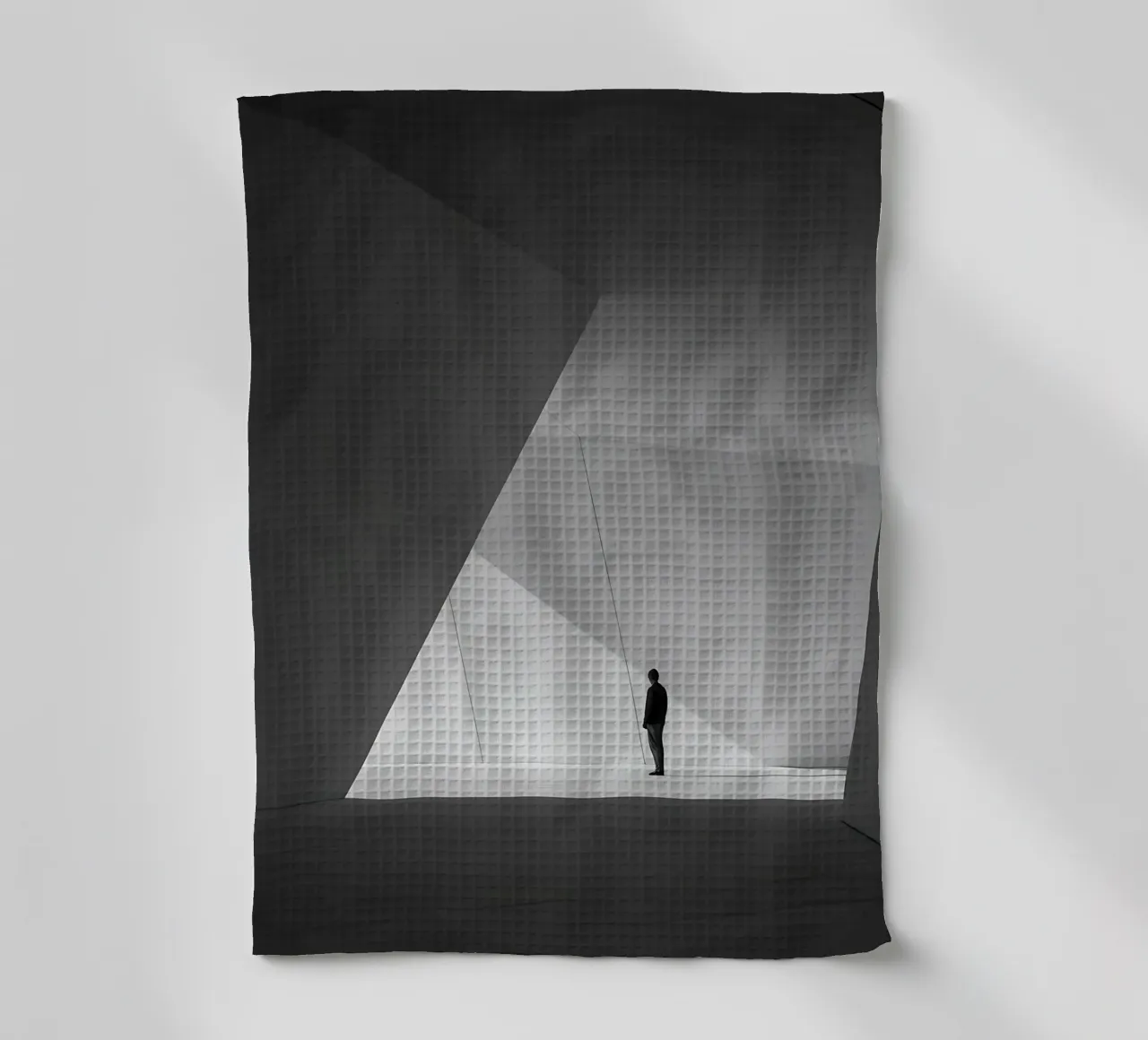 Silhouette perdue dans l’architecture moderne torchon de Plain Thoughts