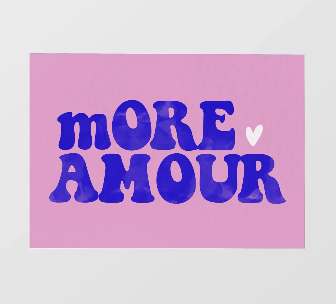 More Amour pellicola backlit da Attaboy Dsgn