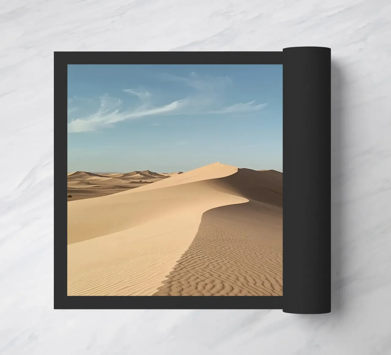 Paesaggio desertico con dune di sabbia e cielo blu zerbino da DesignDoodle