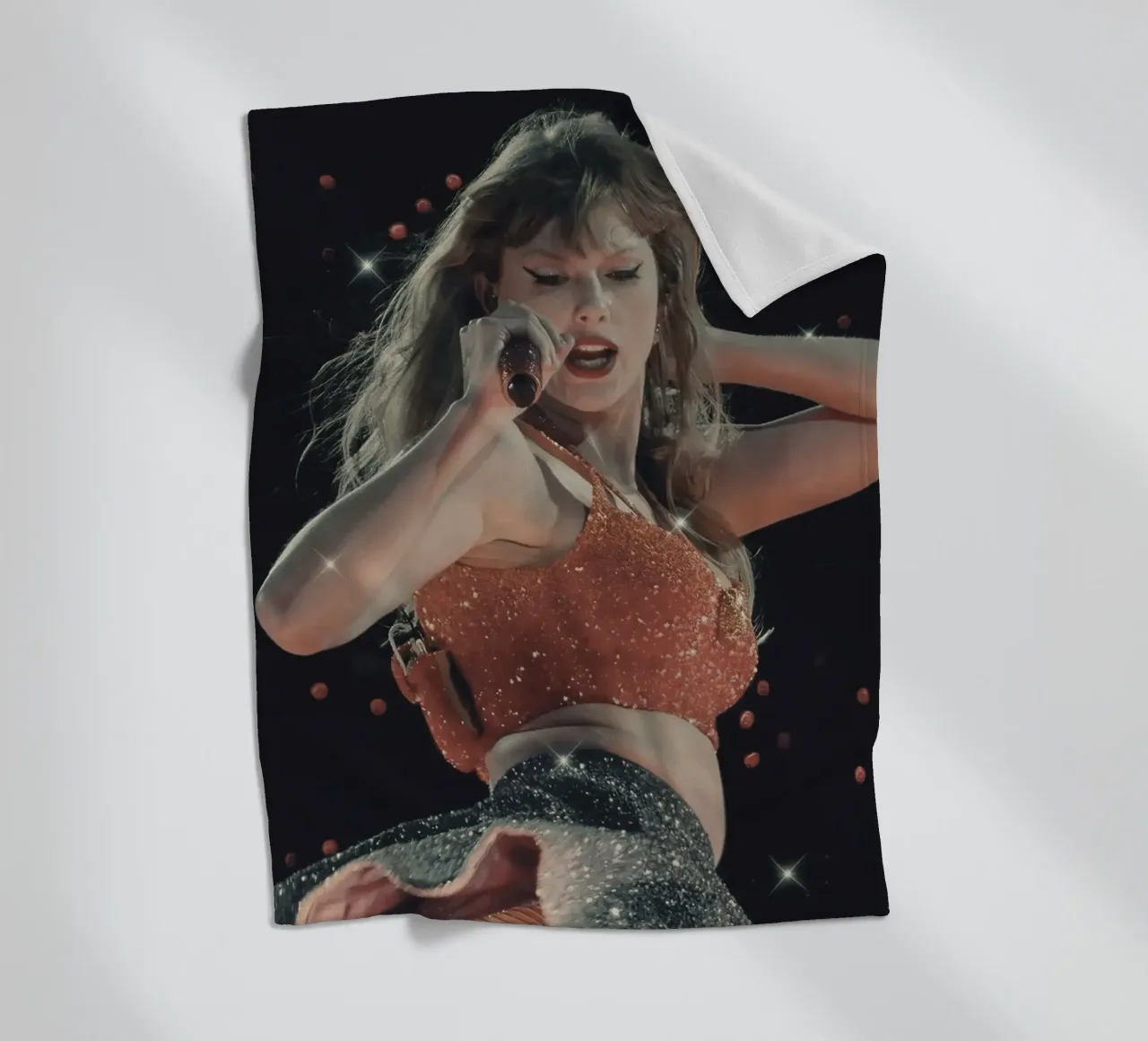 Taylor Swift coperta in pile da Musadad Shop