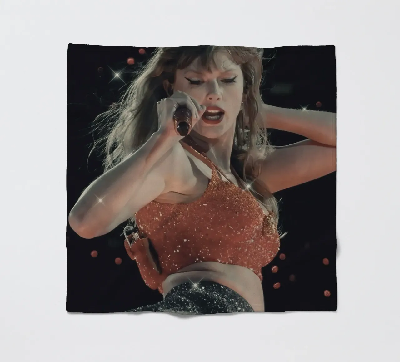 Taylor Swift coperta in pile da Musadad Shop