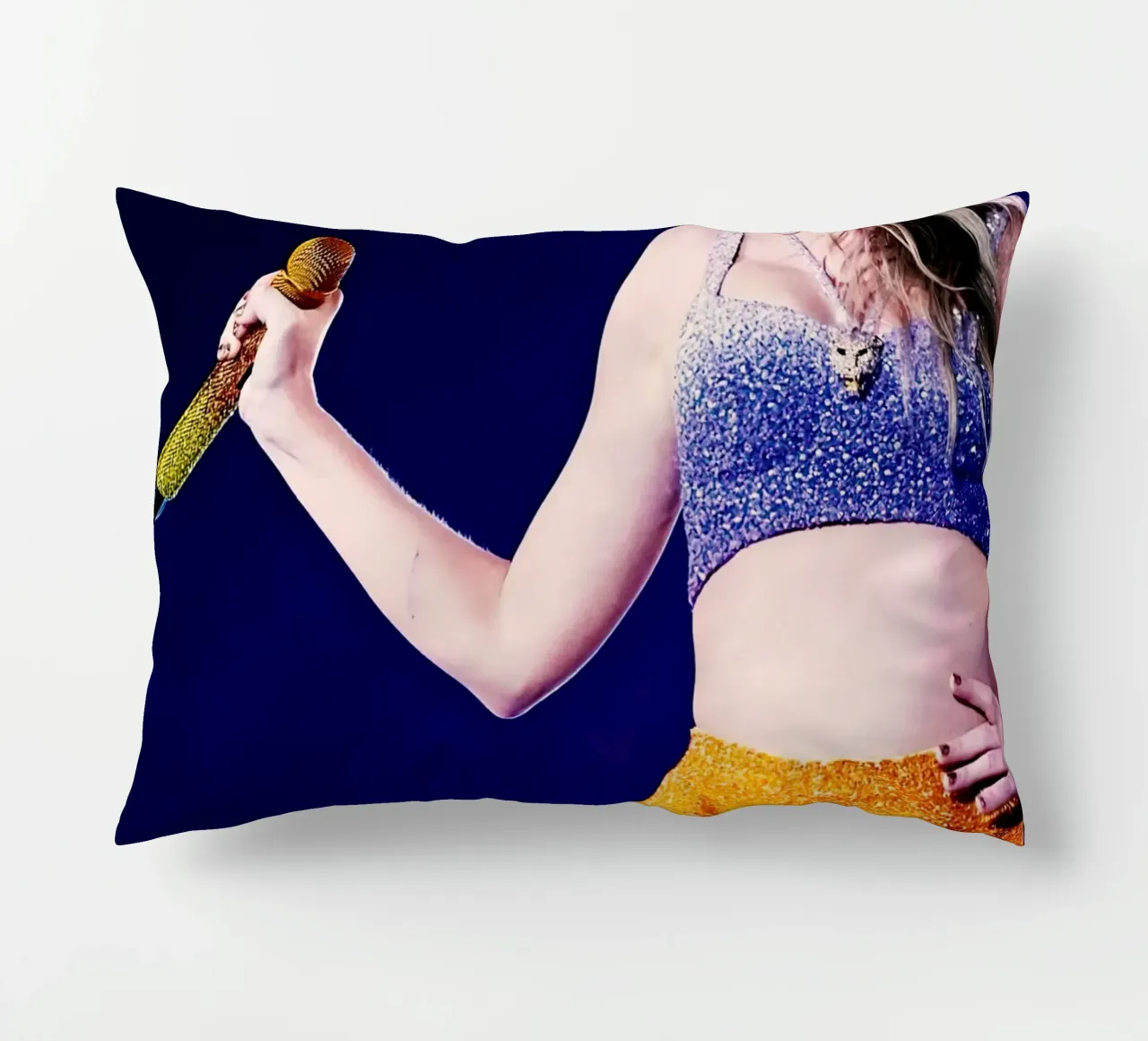 Taylor Swift cuscino da Musadad Shop