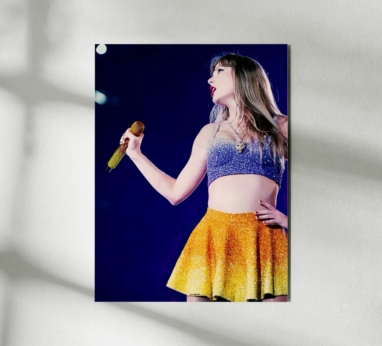 Taylor Swift alluminio dibond da Musadad Shop