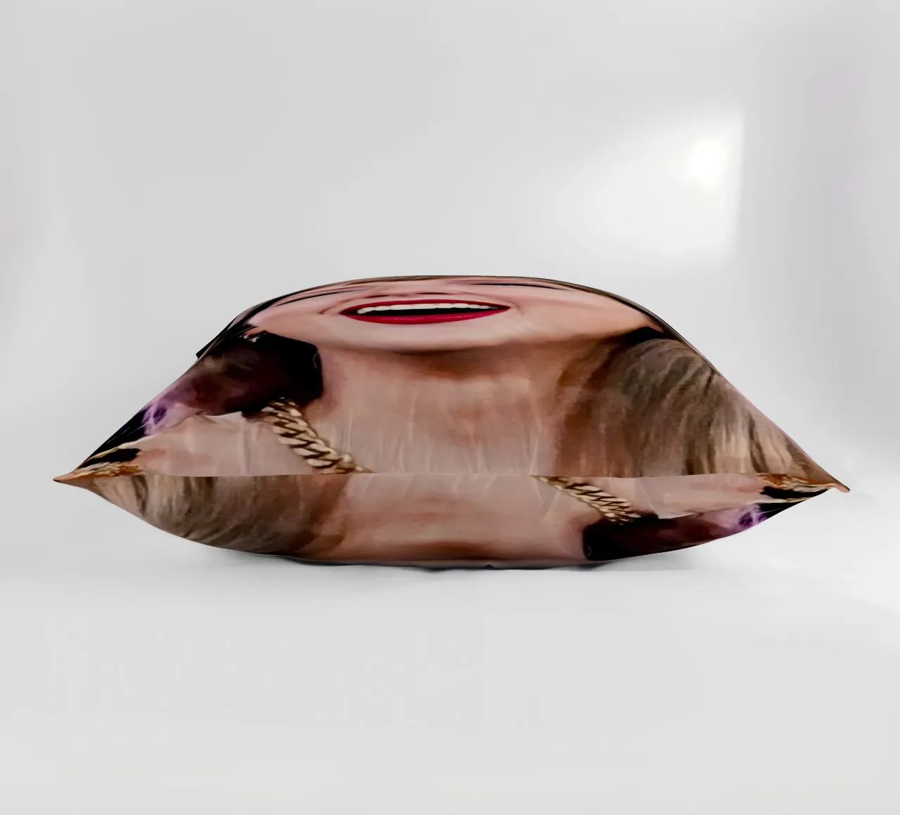 Taylor Swift cuscino da Musadad Shop