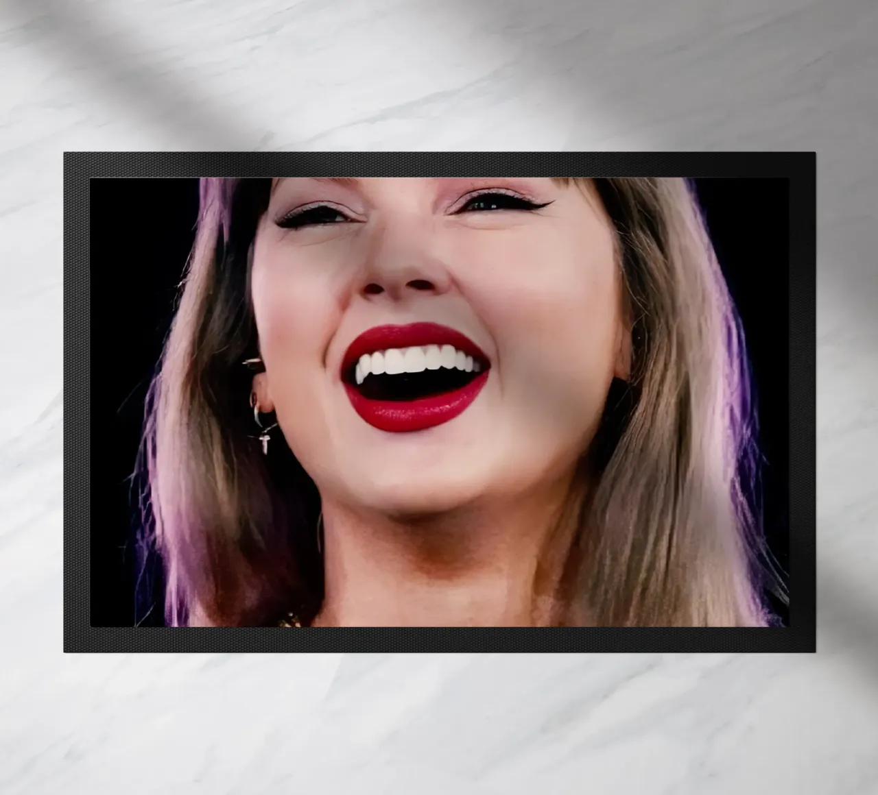 Taylor Swift zerbino da Musadad Shop