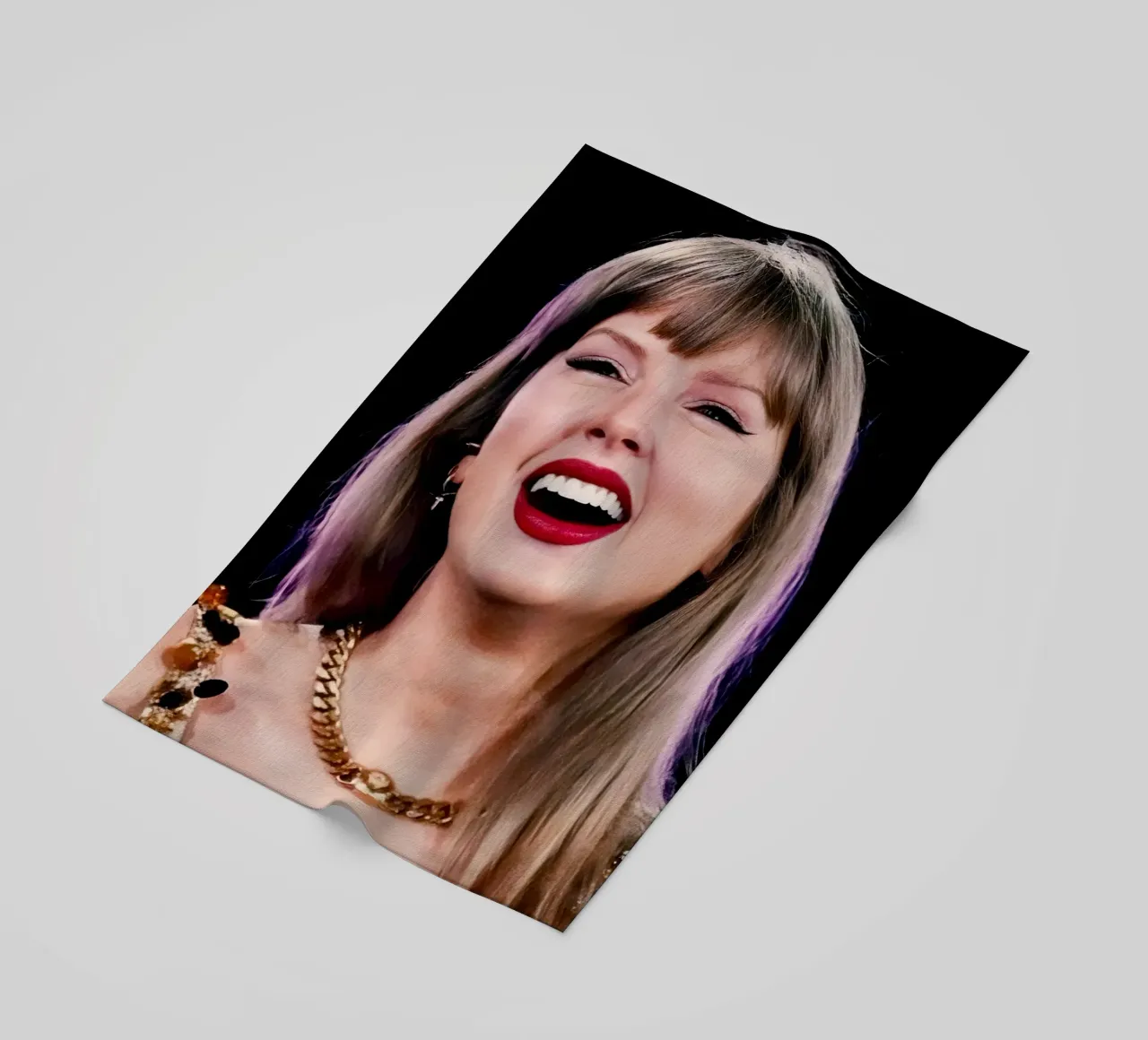 Taylor Swift telo mare da Musadad Shop