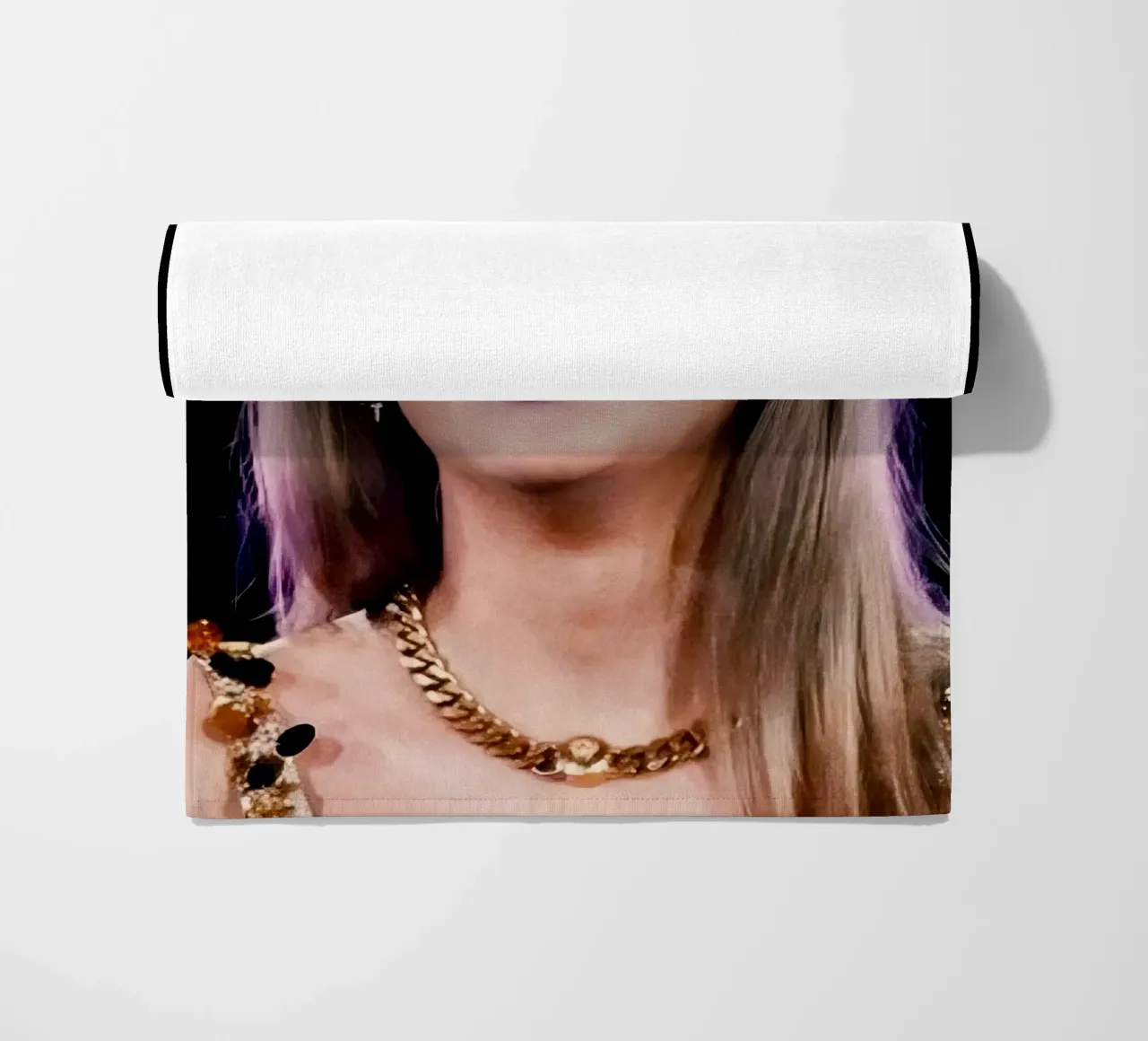 Taylor Swift telo mare da Musadad Shop
