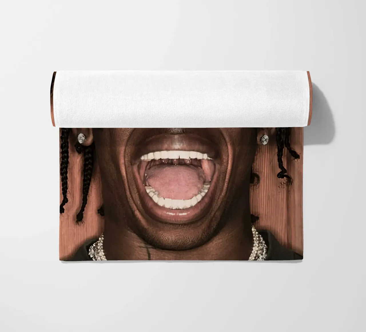Travis Scott telo mare da Musadad Shop