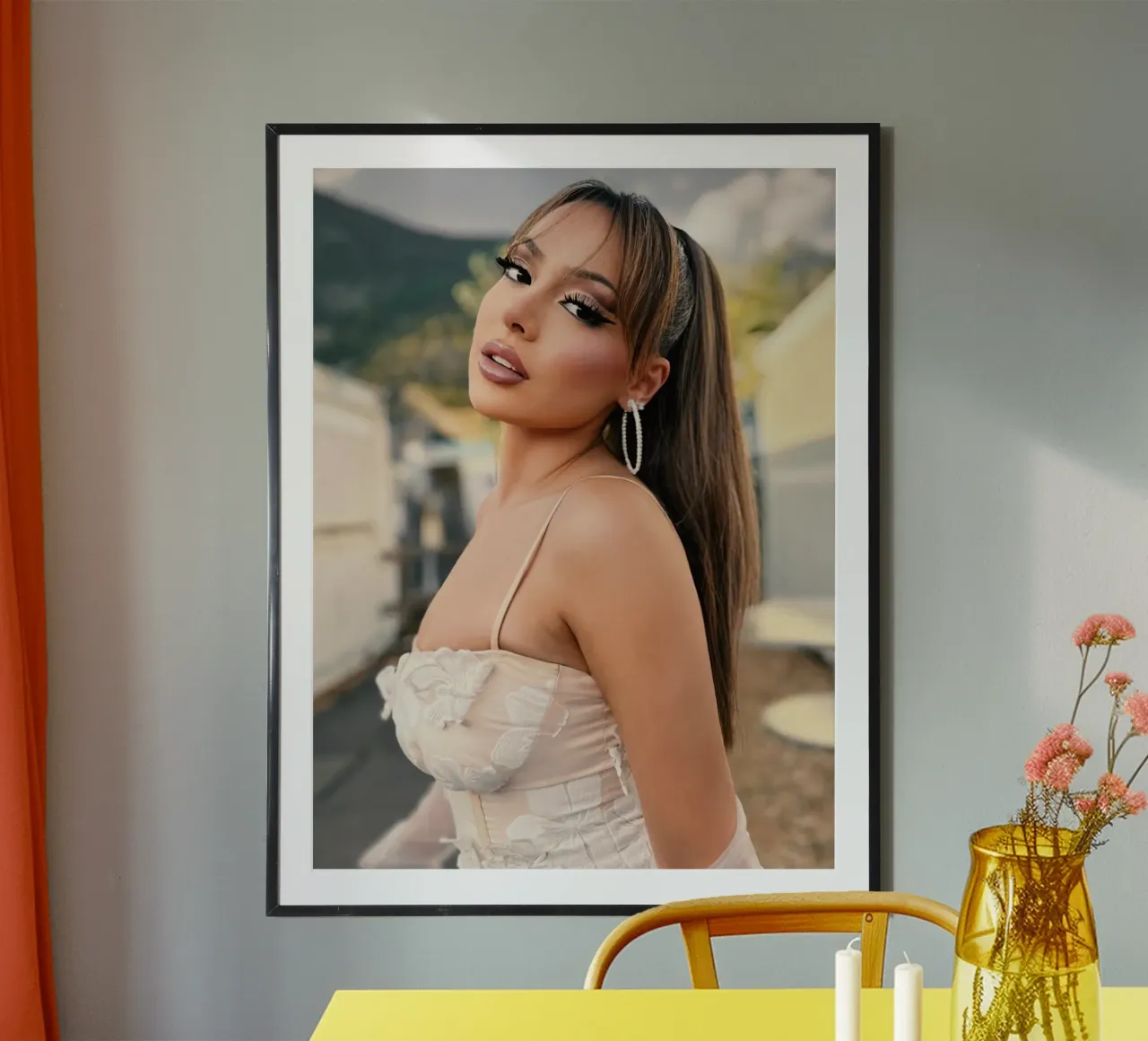 Ayliva poster da Musadad Shop