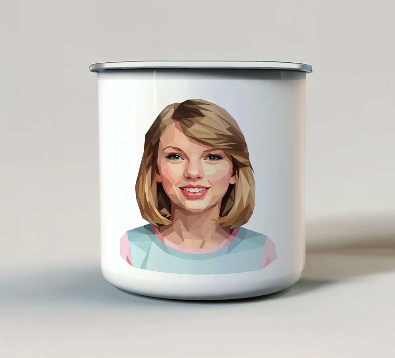 Taylor Swift Lowpoly tazza in smalto da Low Profile