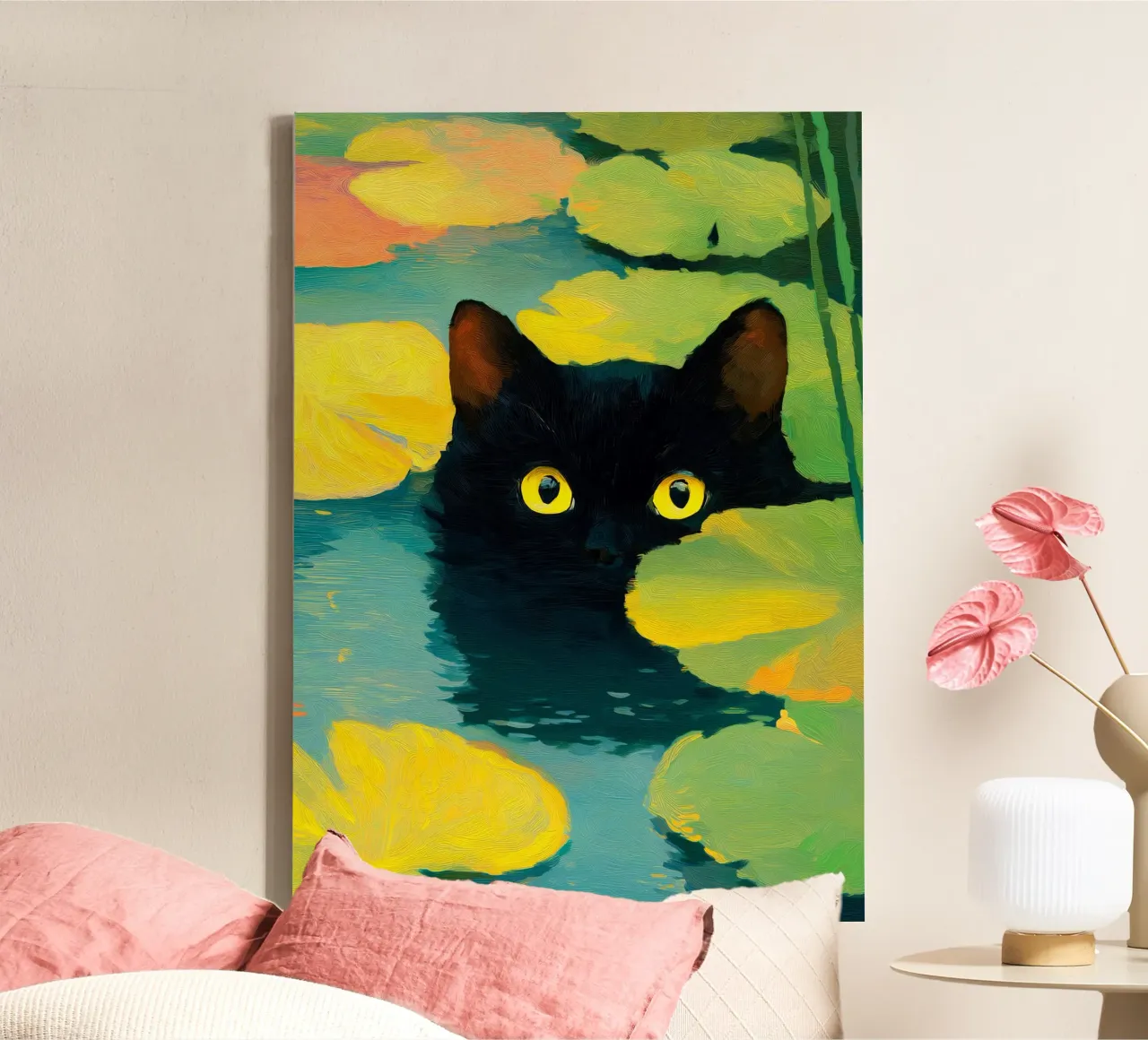 Schwarze Katze schwimmt im Wasser Leinwand mit Schattenfugenrahmen von Stellar Creative