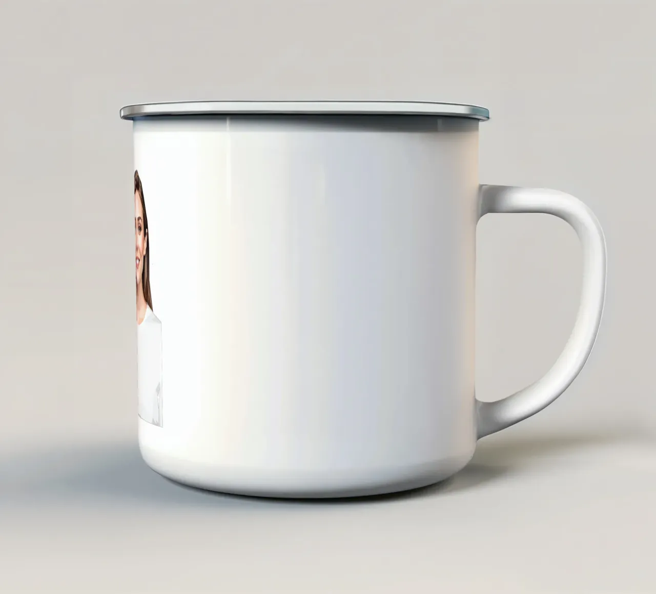 Elizabeth Olsen Low poly tazza in smalto da Low Profile