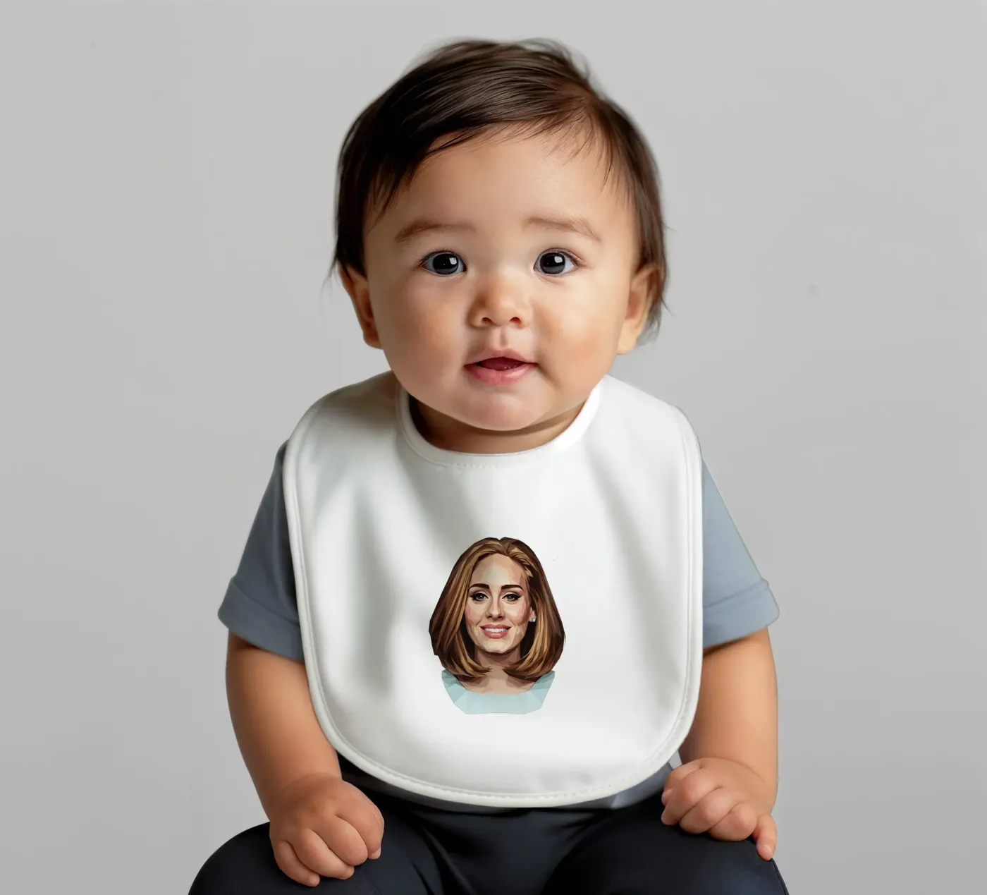 Adele Lowpoly Babylätzchen von Low Profile