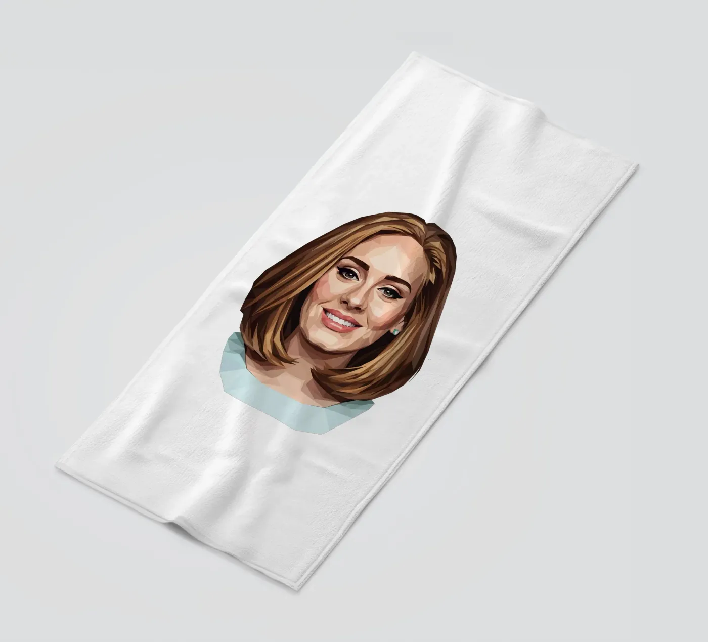 Adele Lowpoly Strandtuch von Low Profile
