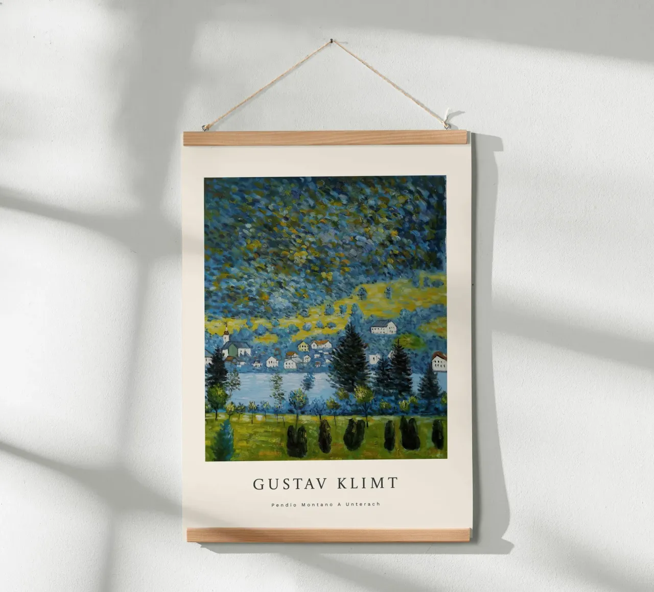 Gustav Klimt - Pendio Montano A Unterach poster con telaio in legno da Roy Terrell