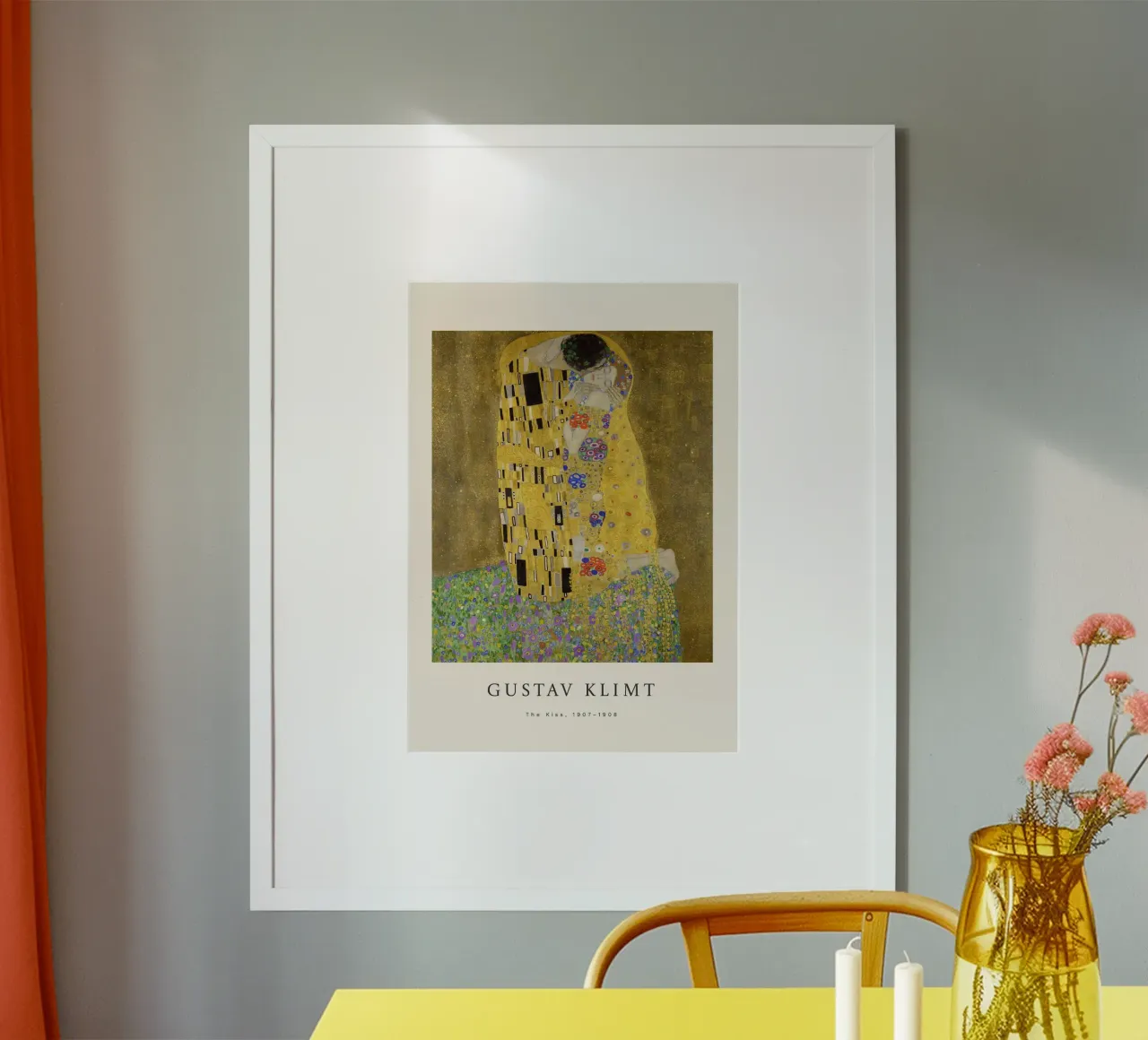 Gustav Klimt - Il bacio poster con telaio in alluminio da Roy Terrell