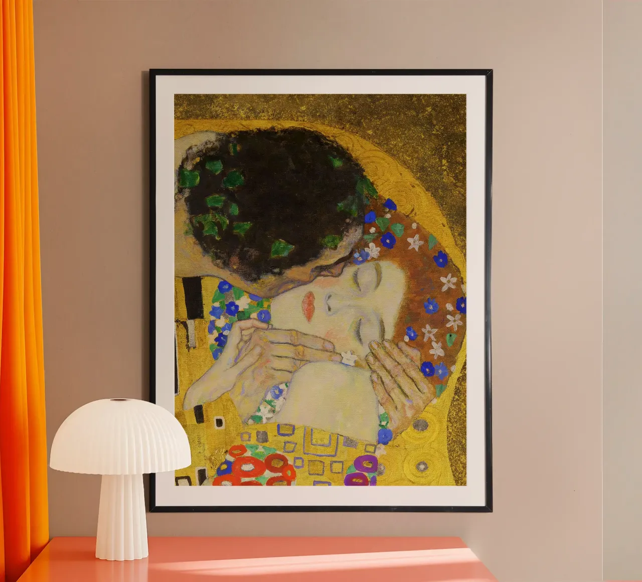 Il bacio (particolare) IV poster con telaio in alluminio da Roy Terrell